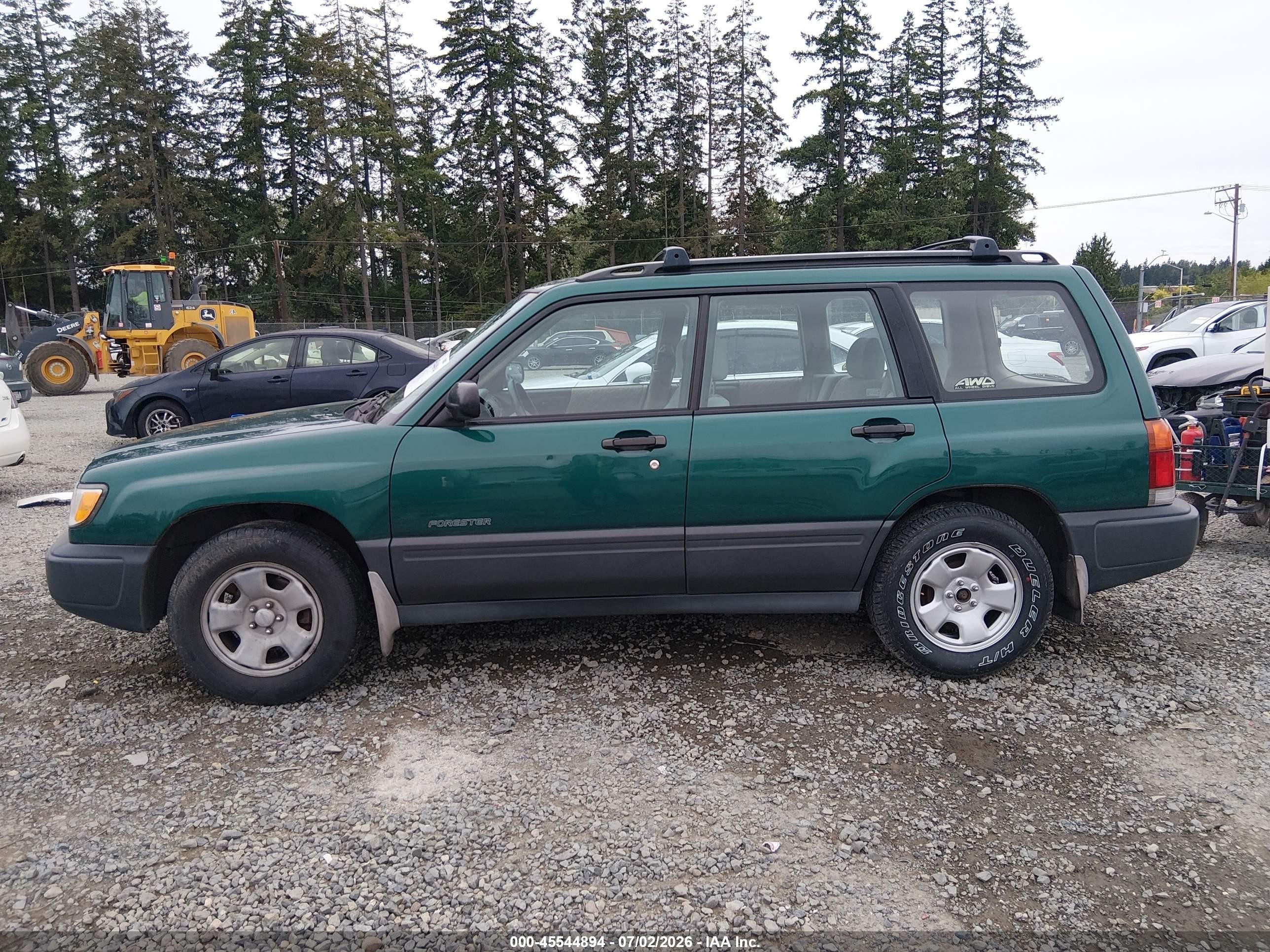 1998 Subaru Forester L Зеленый vin: JF1SF6357WH763666