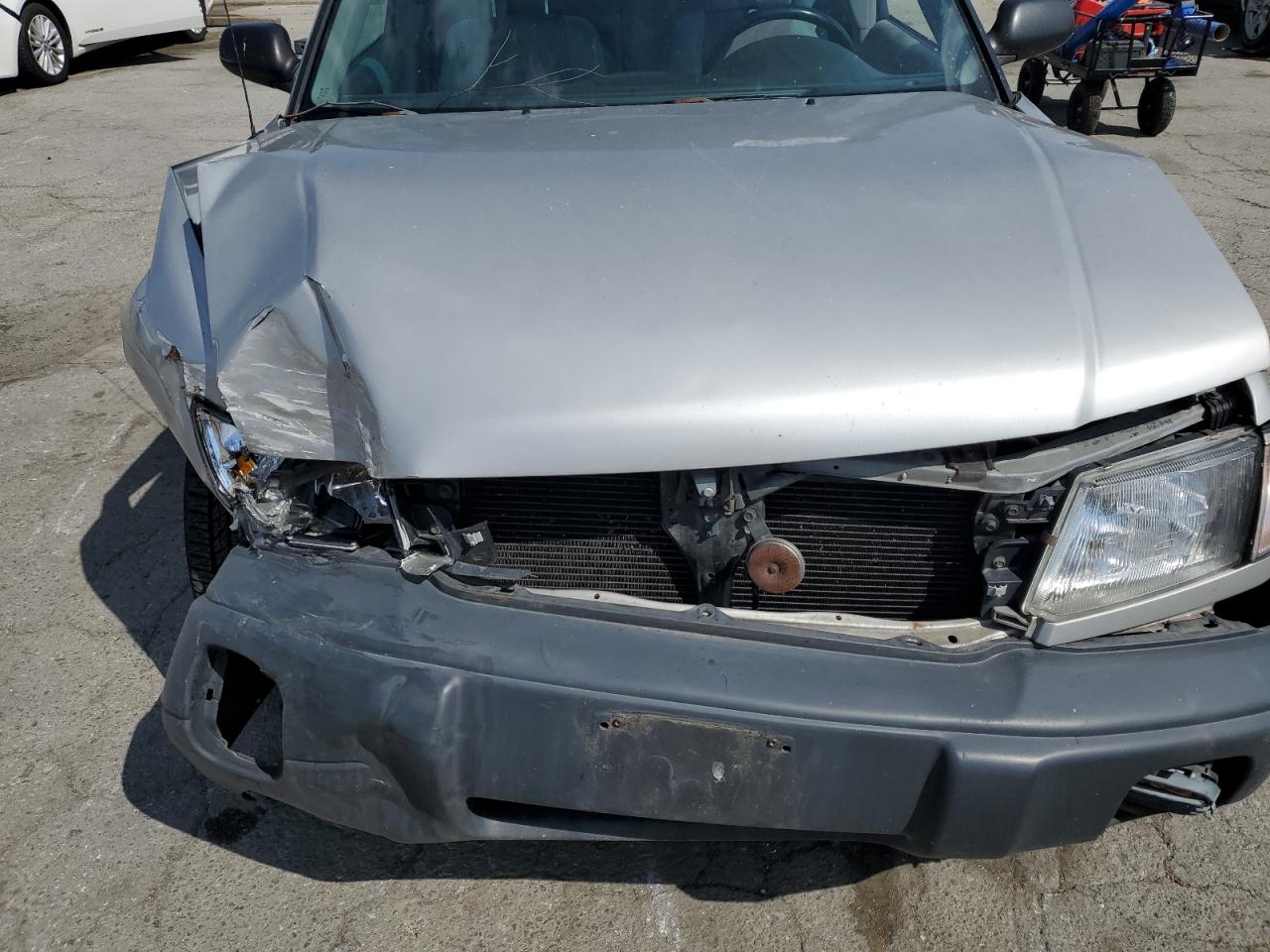 2000 Subaru Forester L Silver vin: JF1SF6357YG719921