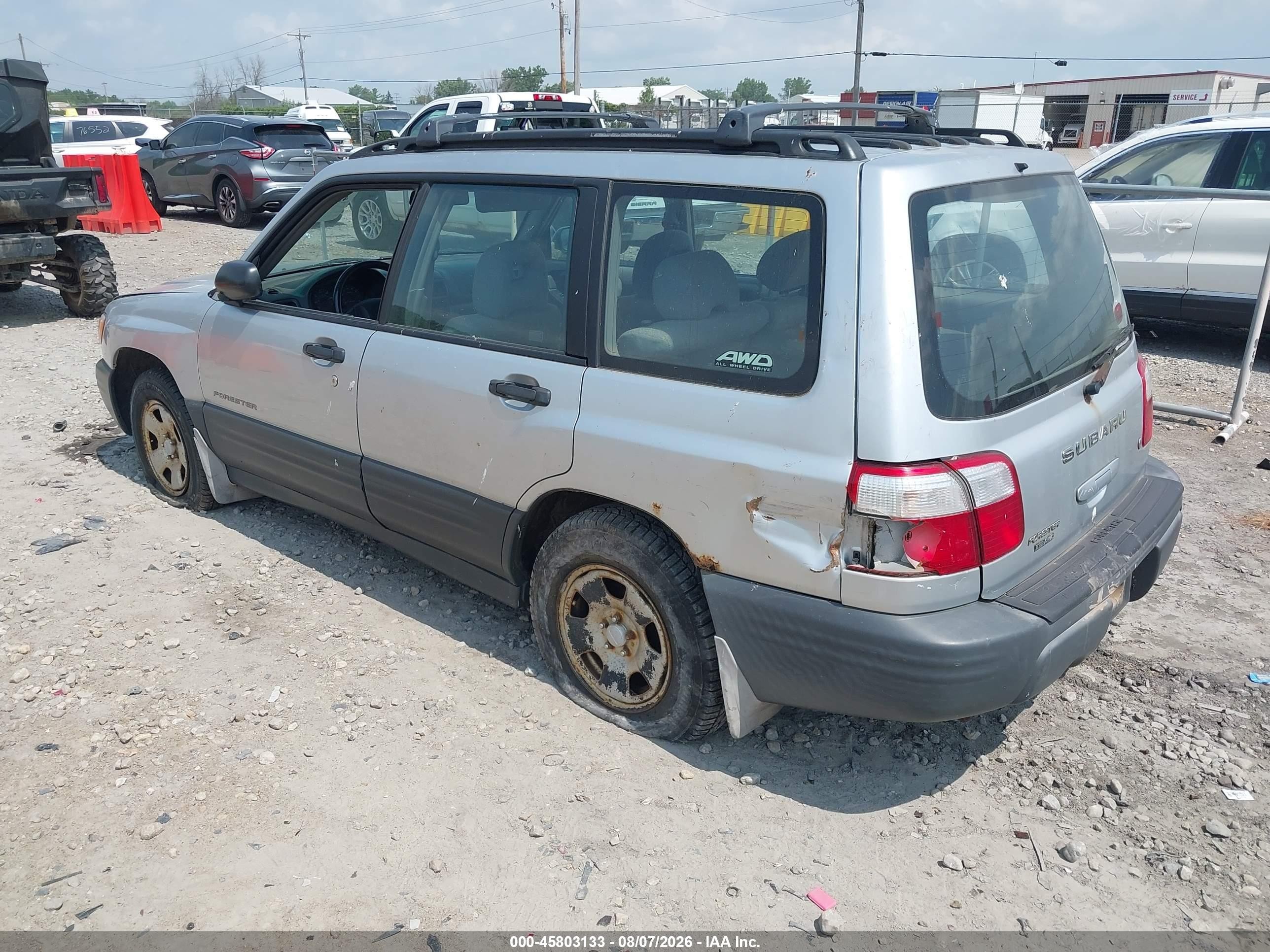 2002 Subaru Forester L Silver vin: JF1SF63582H719248