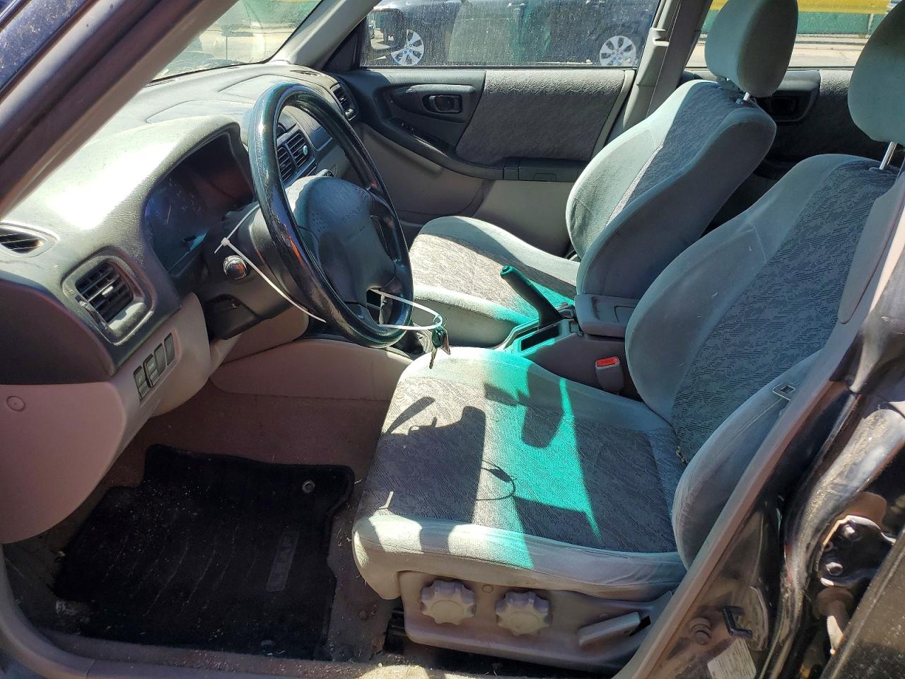 2000 Subaru Forester L Black vin: JF1SF6358YG719474