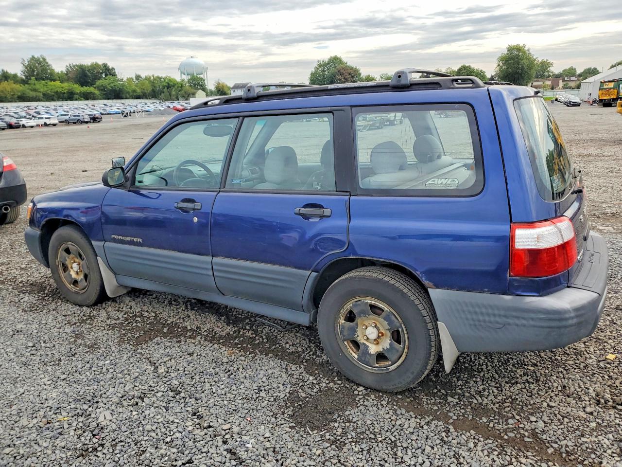 2002 Subaru Forester L Blue vin: JF1SF63592H743817