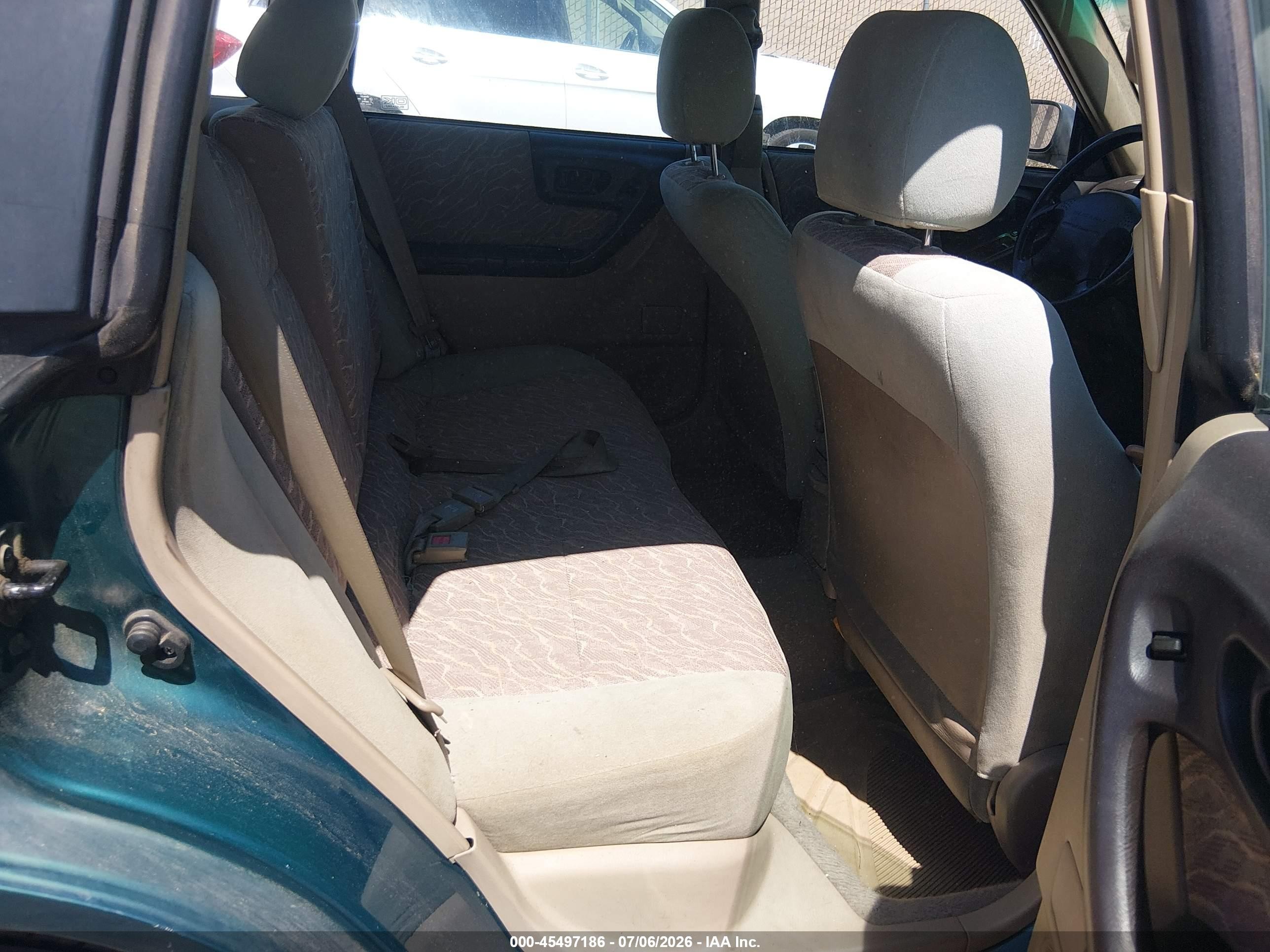 1998 Subaru Forester L Green vin: JF1SF6359WH710922