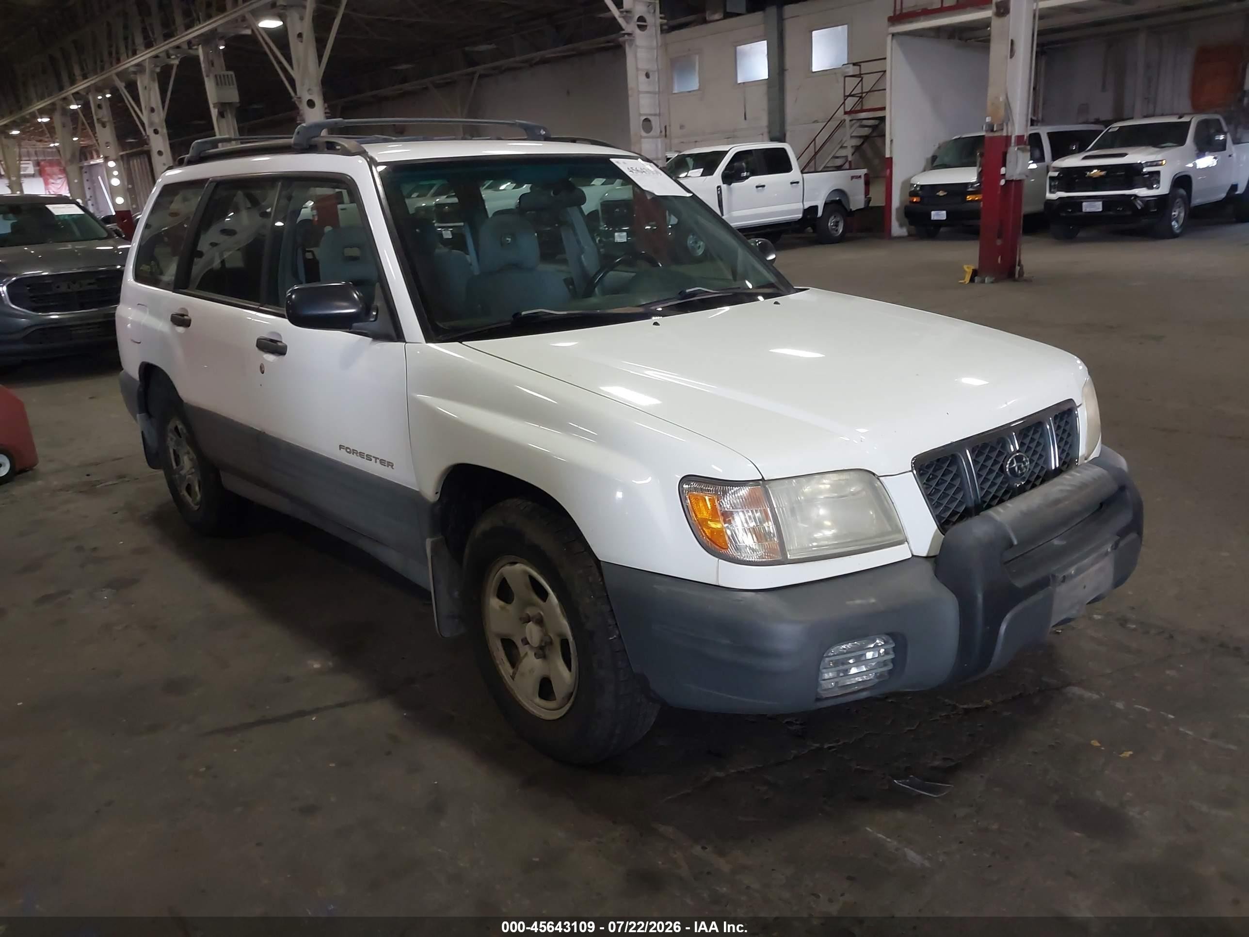 2002 Subaru Forester L White vin: JF1SF635X2H715508