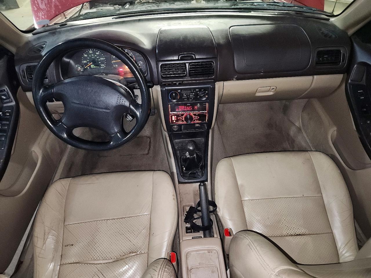 1998 Subaru Forester S Red vin: JF1SF6550WG706521
