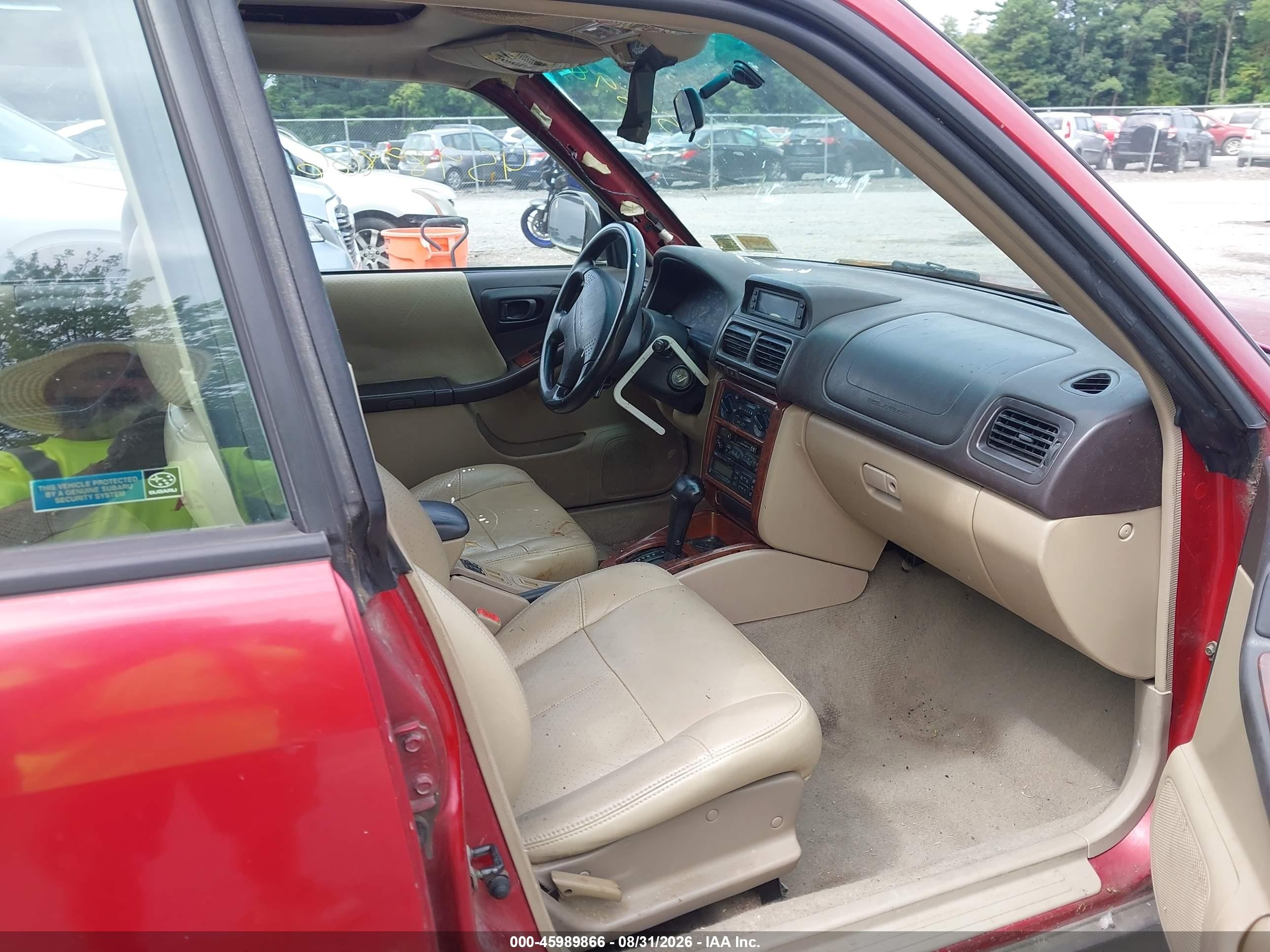 2000 Subaru Forester S Red vin: JF1SF6550YH716754