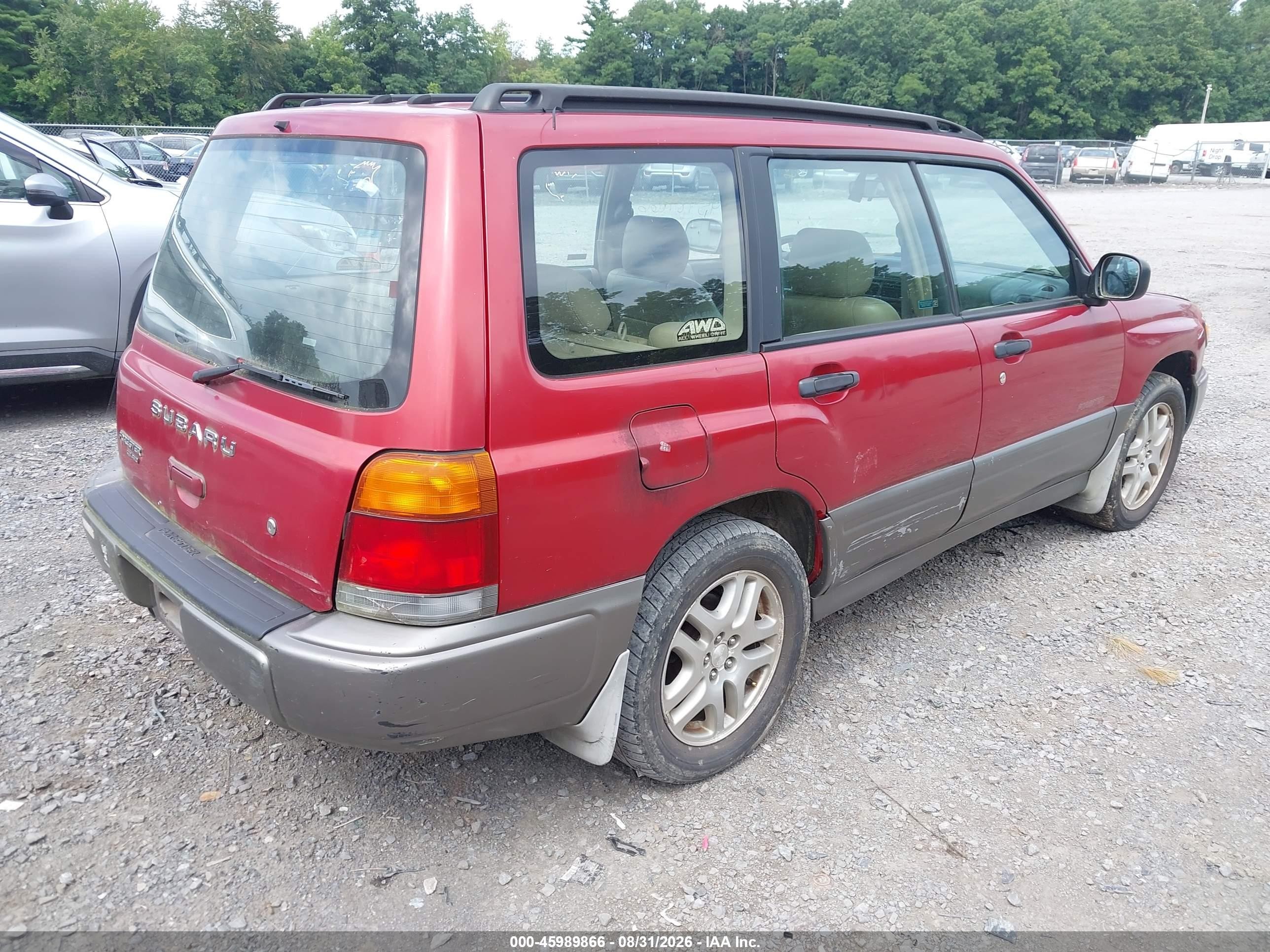 2000 Subaru Forester S Red vin: JF1SF6550YH716754