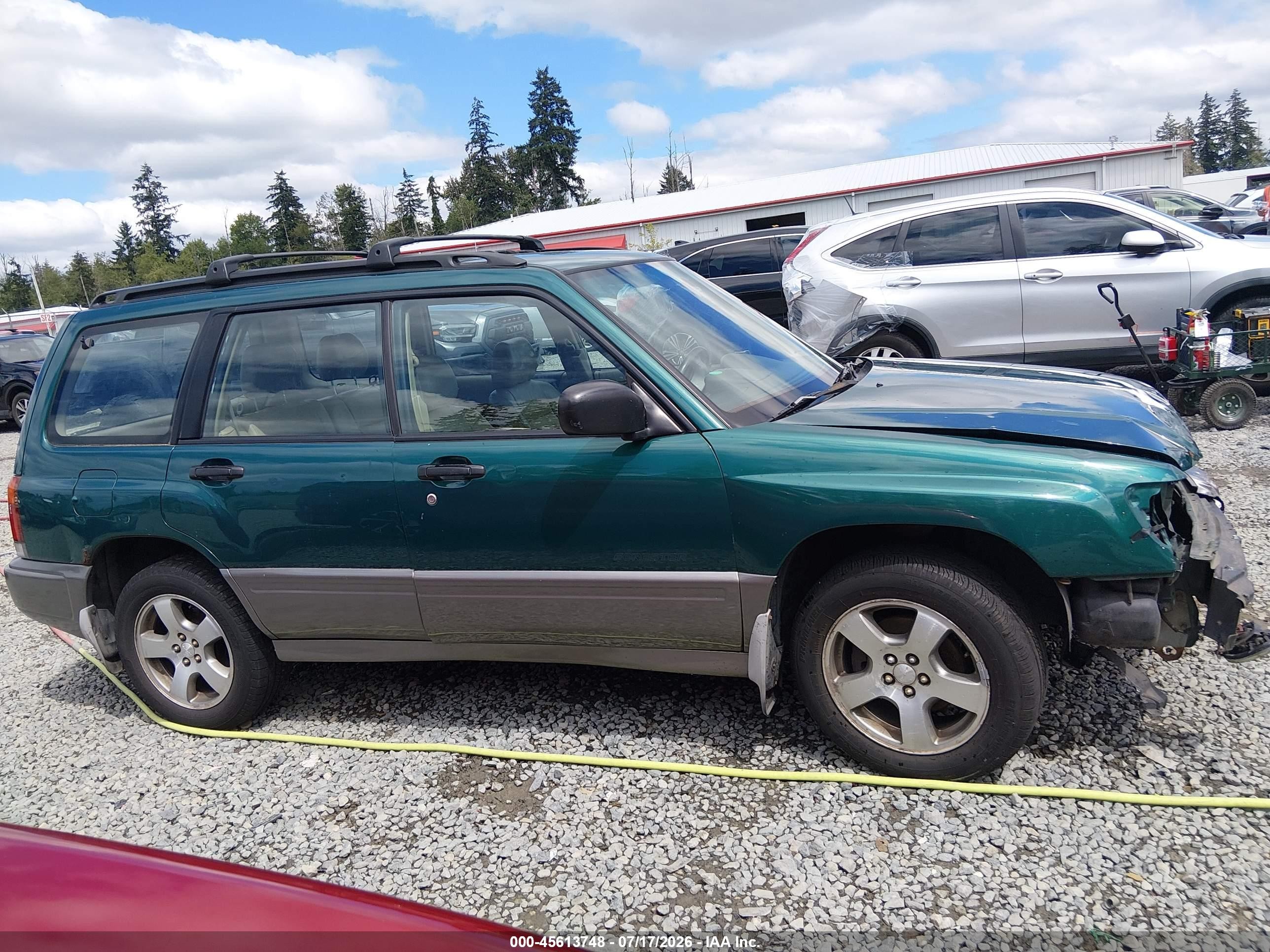 1999 Subaru Forester S Green vin: JF1SF6553XH711806