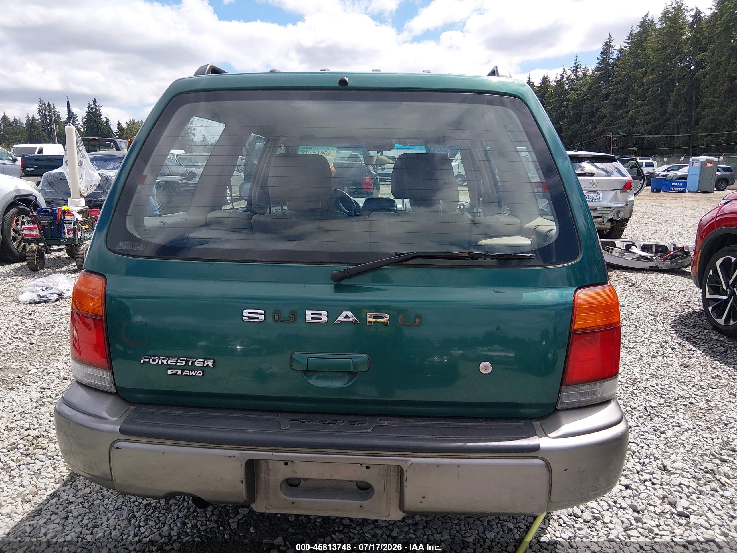 1999 Subaru Forester S Green vin: JF1SF6553XH711806