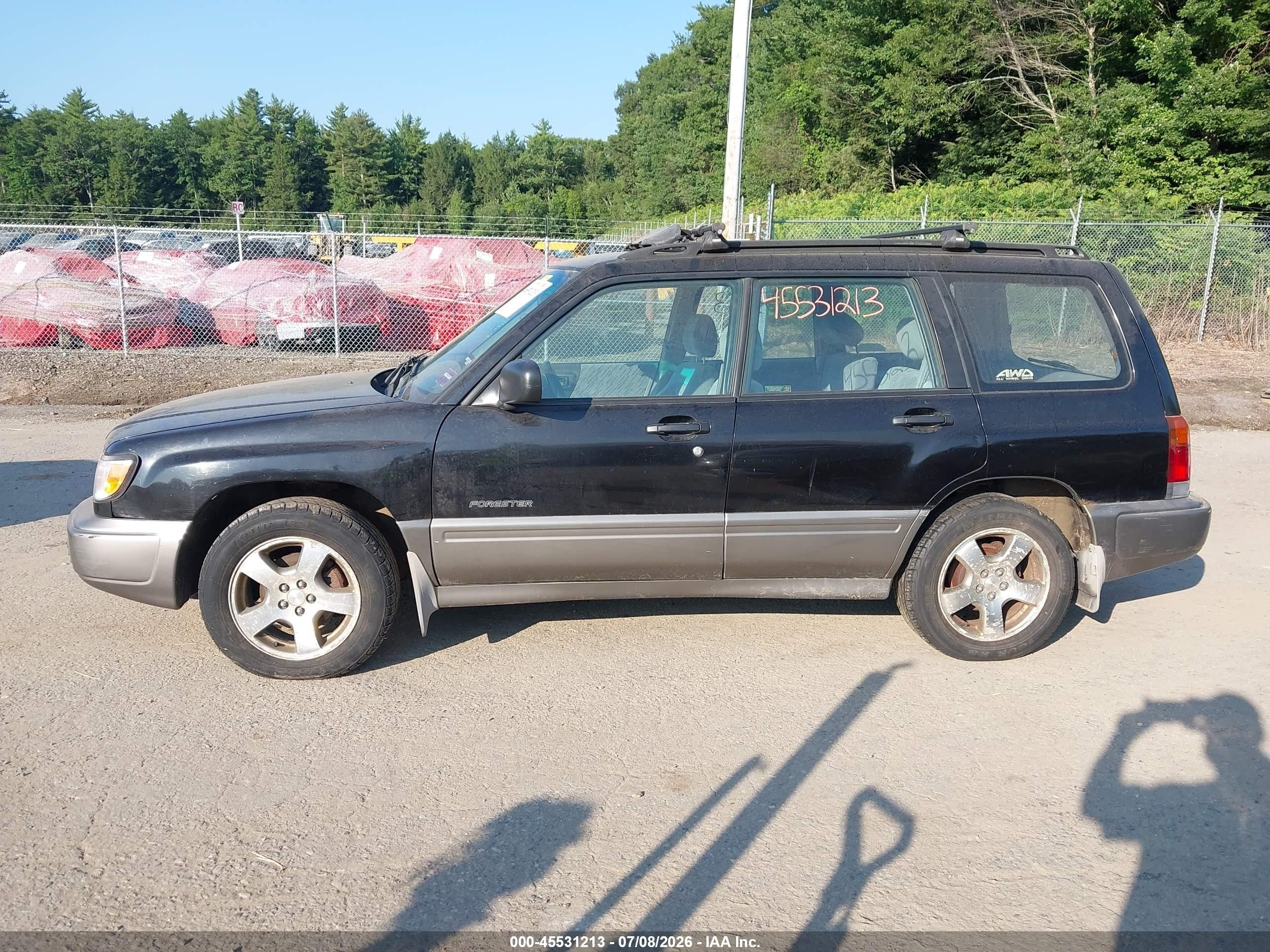 2000 Subaru Forester S Black vin: JF1SF6555YG723897