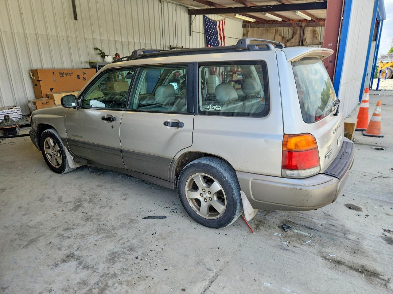 1999 Subaru Forester S Beige vin: JF1SF6556XH709693