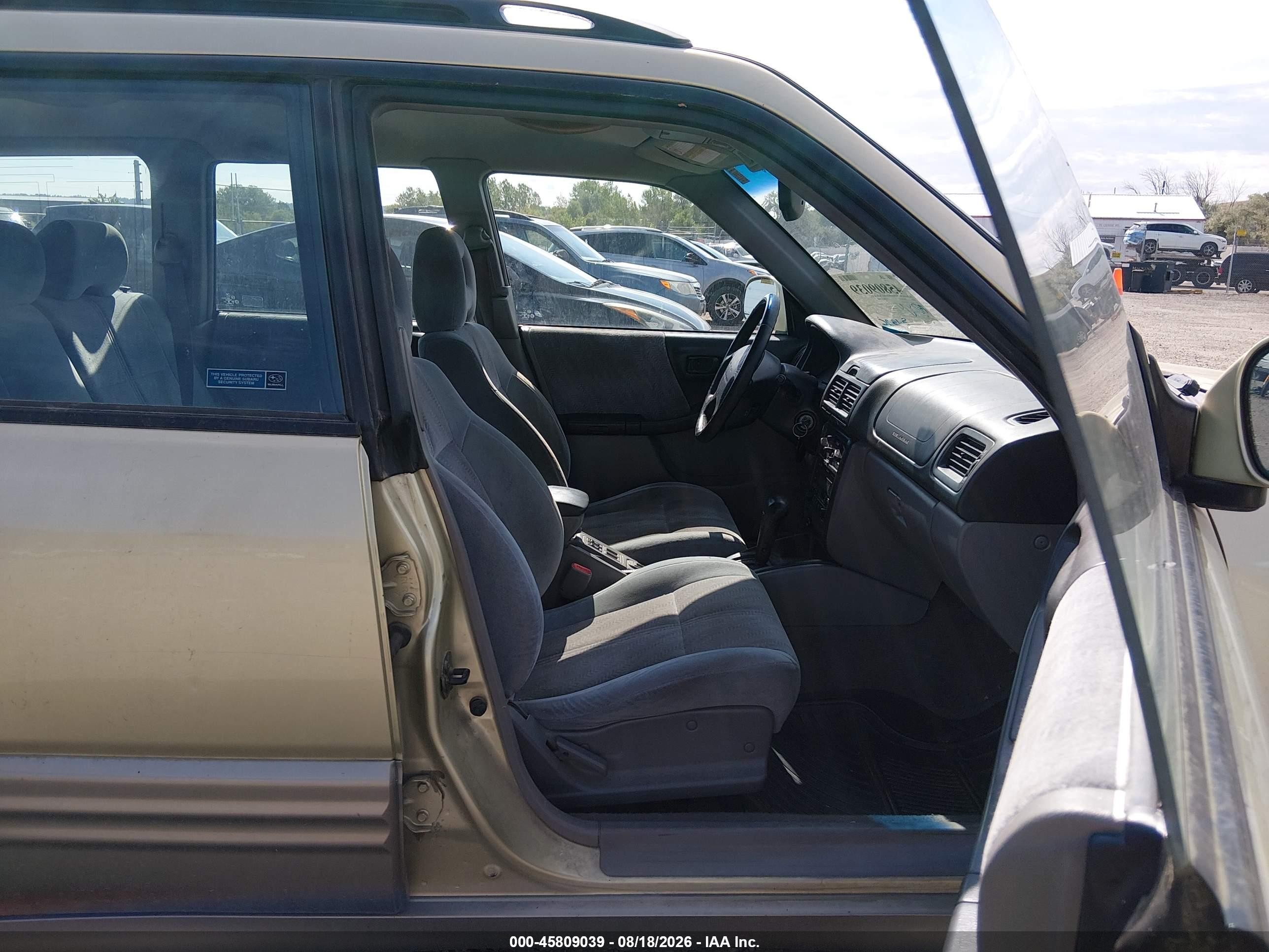 2001 Subaru Forester S Gold vin: JF1SF65571H746324