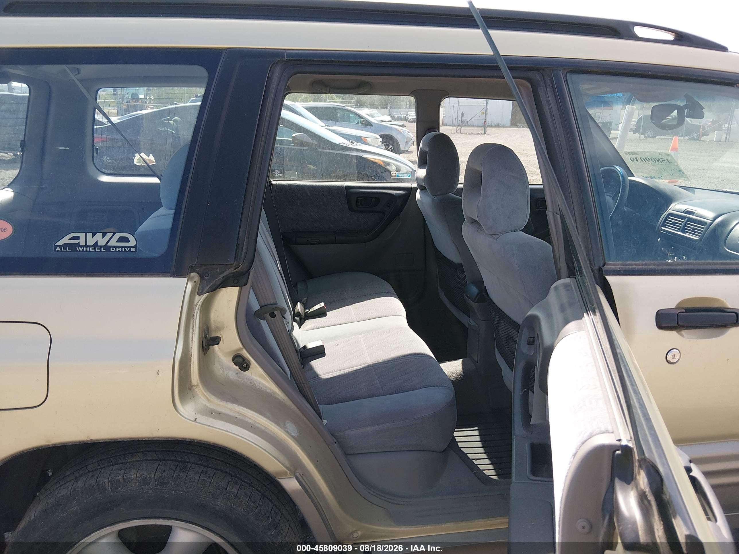 2001 Subaru Forester S Gold vin: JF1SF65571H746324