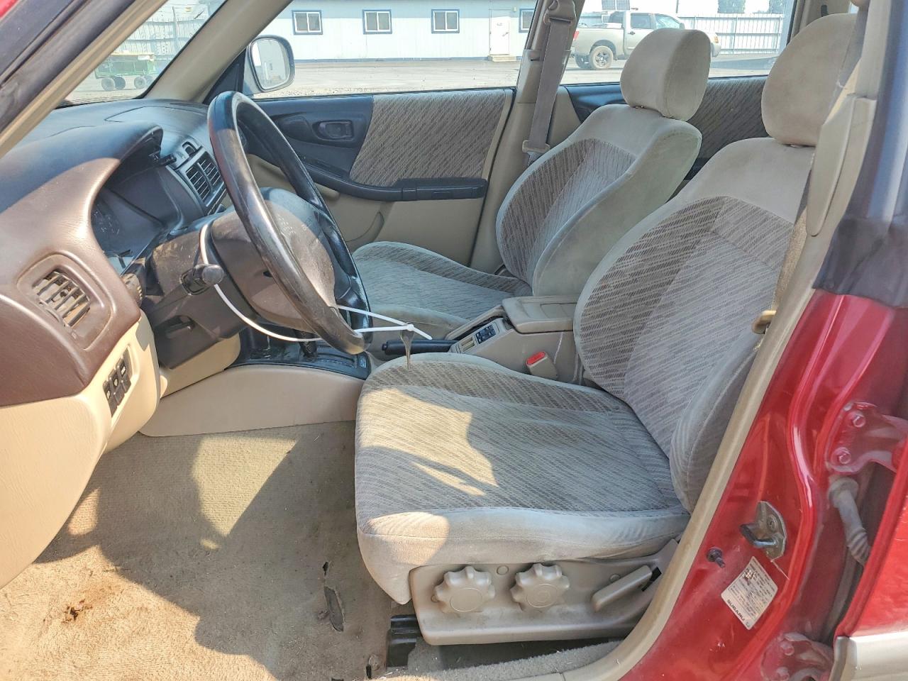 1999 Subaru Forester S Red vin: JF1SF6559XH723247