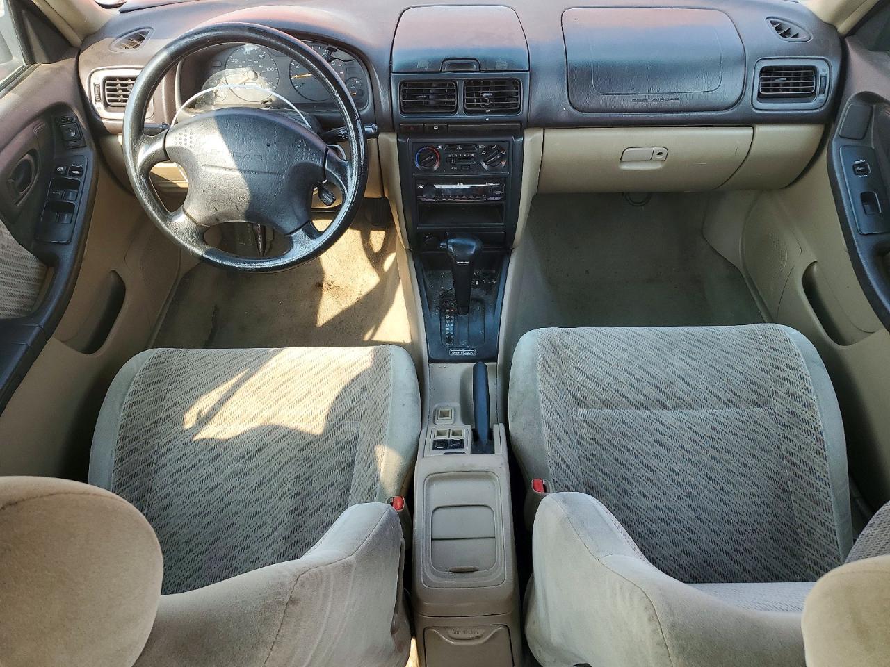 1999 Subaru Forester S Red vin: JF1SF6559XH723247