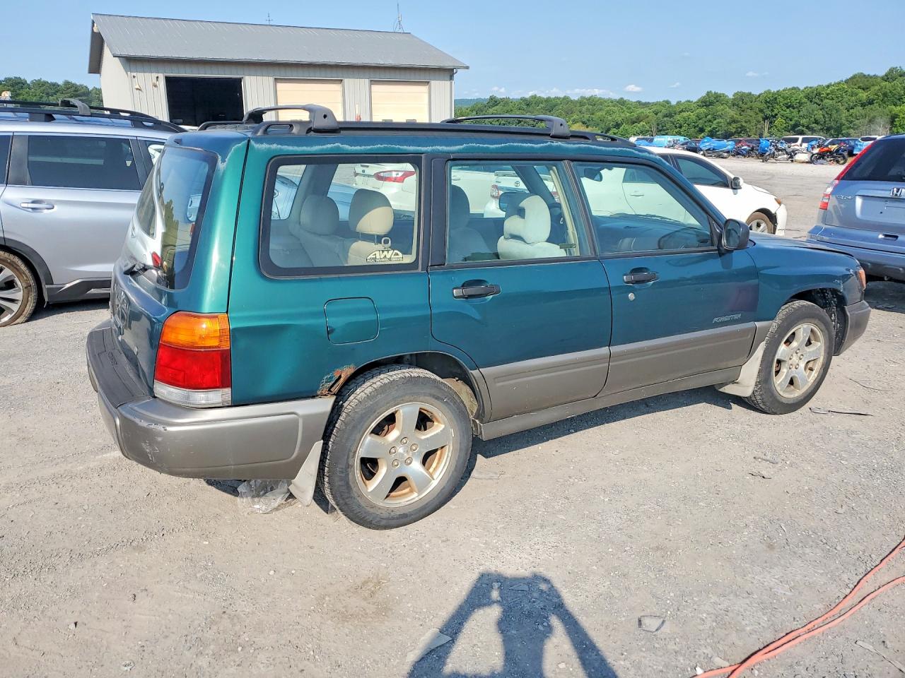 1999 Subaru Forester S Green vin: JF1SF6559XH730022