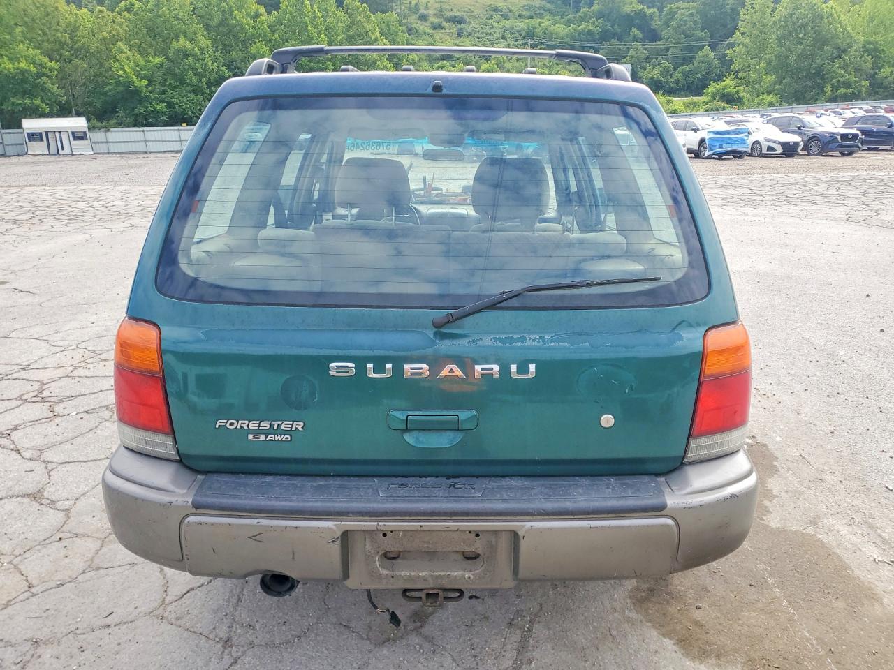 1999 Subaru Forester S Зеленый vin: JF1SF6559XH732675