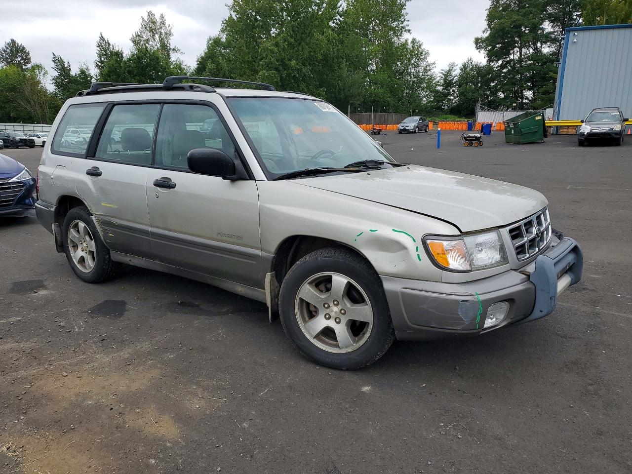 1999 Subaru Forester S Beige vin: JF1SF655XXG748535