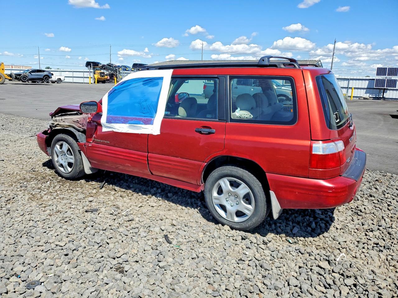 2001 Subaru Forester S Red vin: JF1SF65601H751518