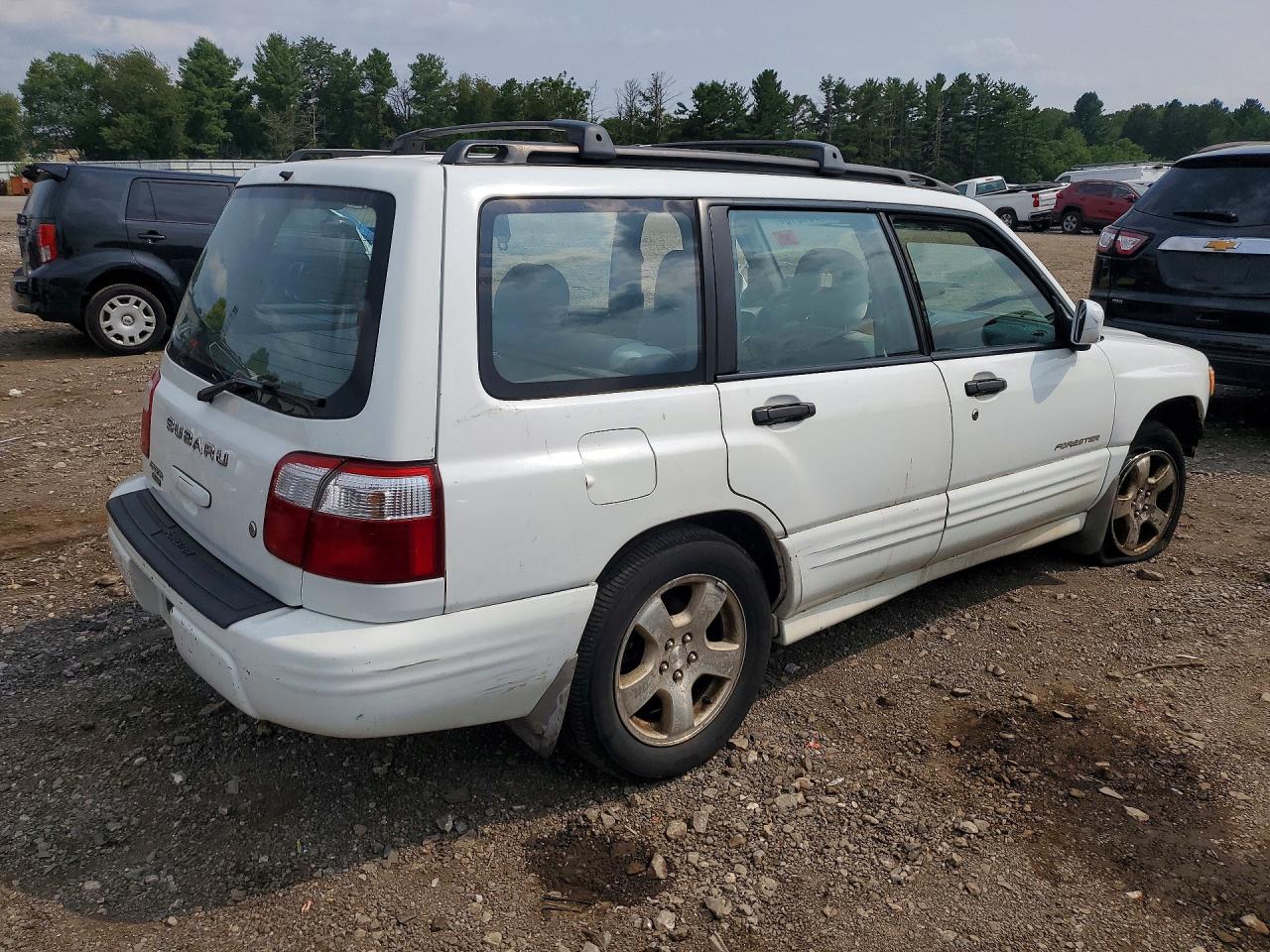 2002 Subaru Forester S White vin: JF1SF65602H756848