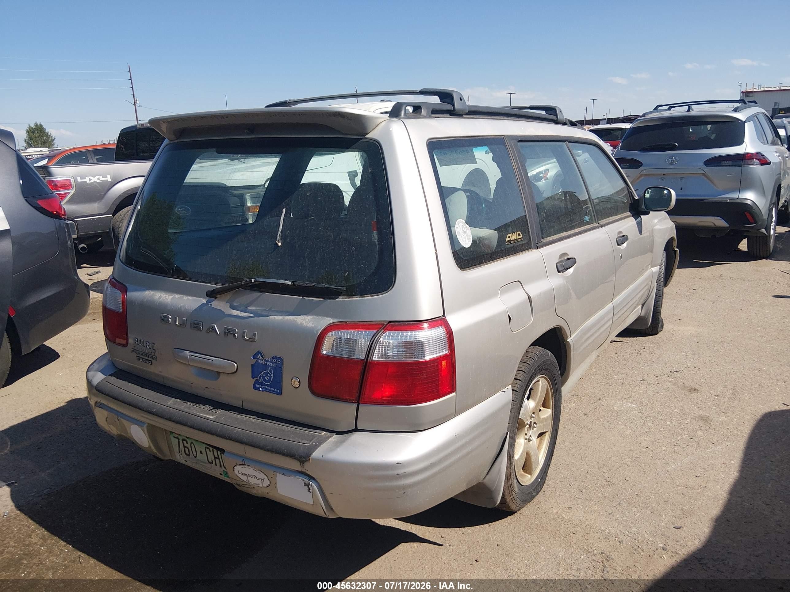 2001 Subaru Forester S Silver vin: JF1SF65671H722811
