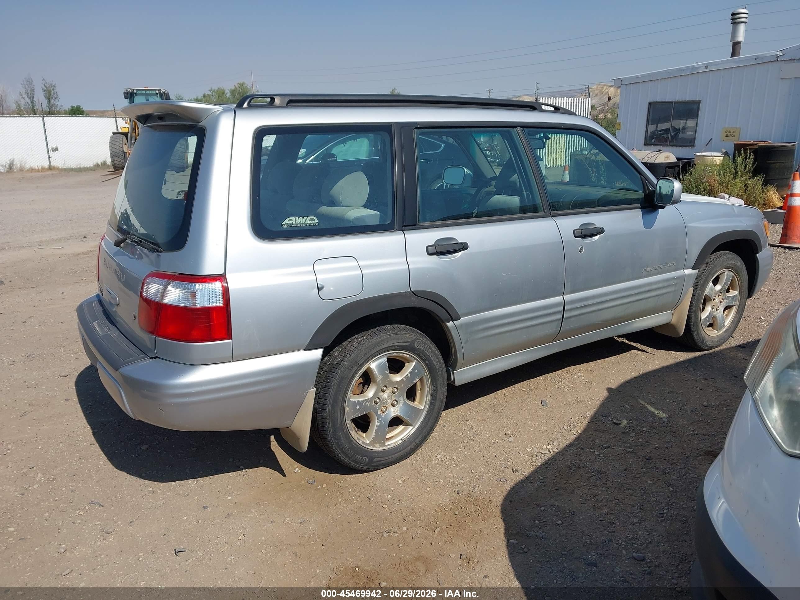 2002 Subaru Forester S Silver vin: JF1SF65672H735530
