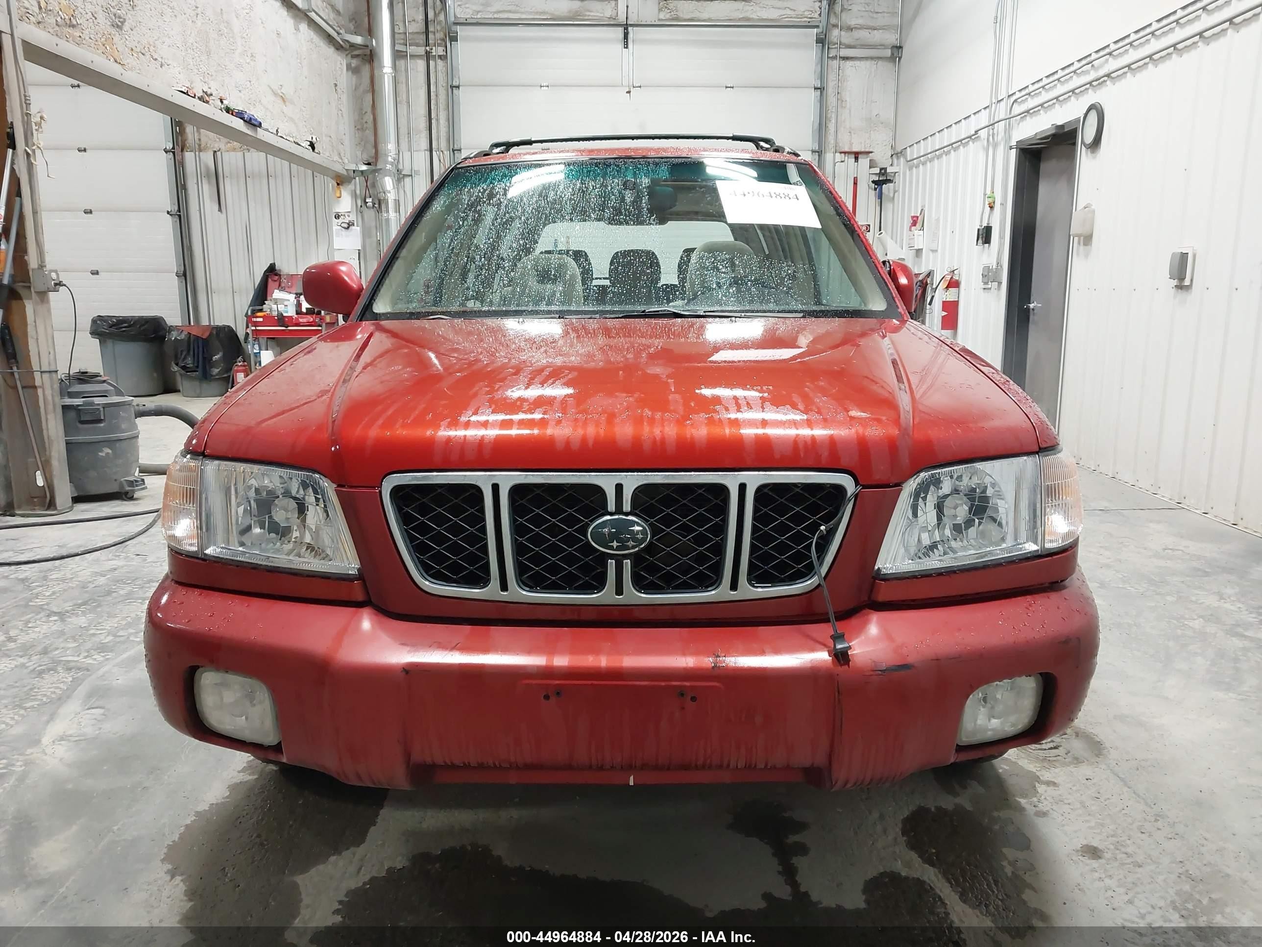 2001 Subaru Forester S Red vin: JF1SF65681H735471