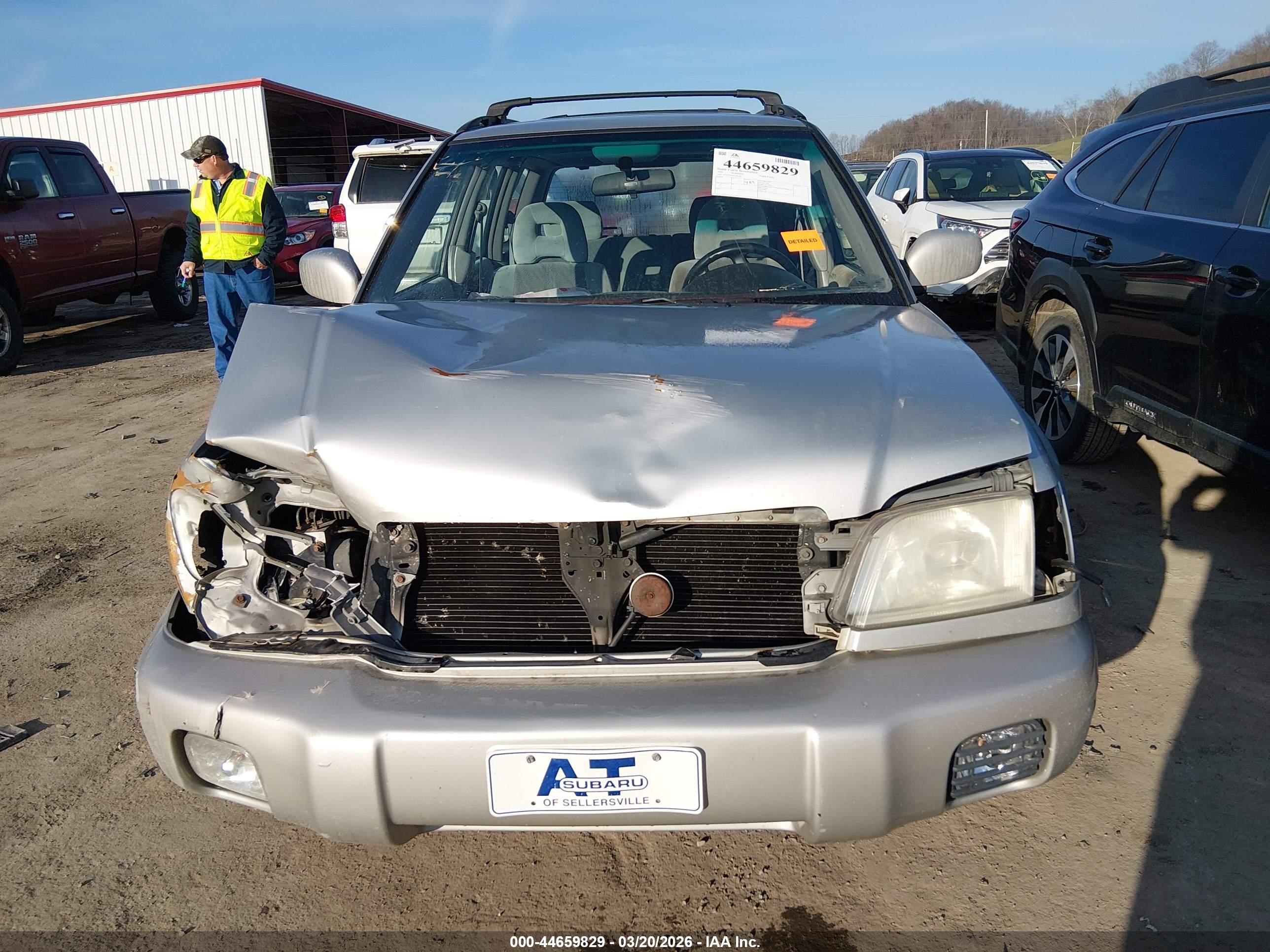 2001 Subaru Forester S Silver vin: JF1SF65681H741691