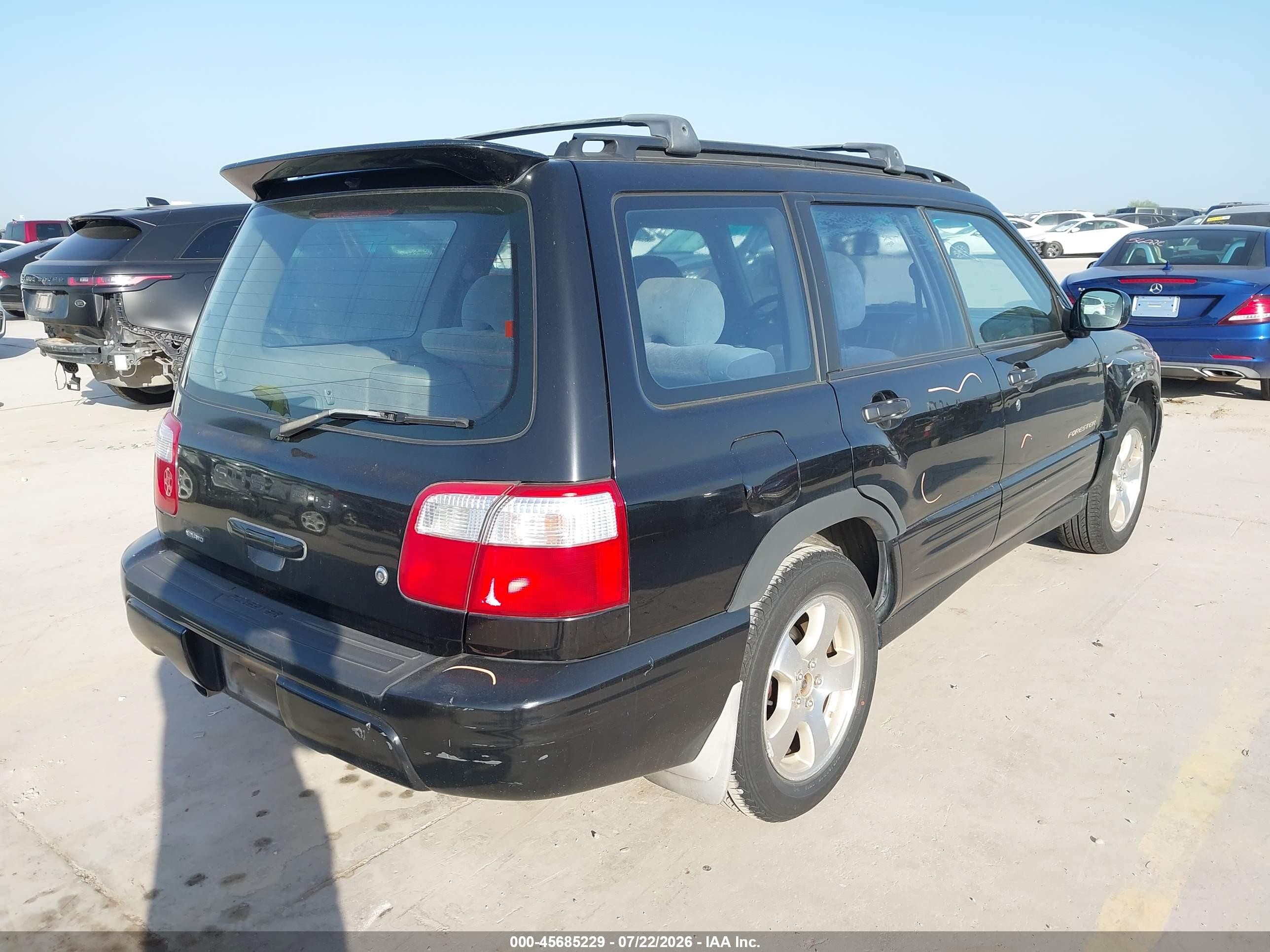 2001 Subaru Forester S Black vin: JF1SF65681H746728