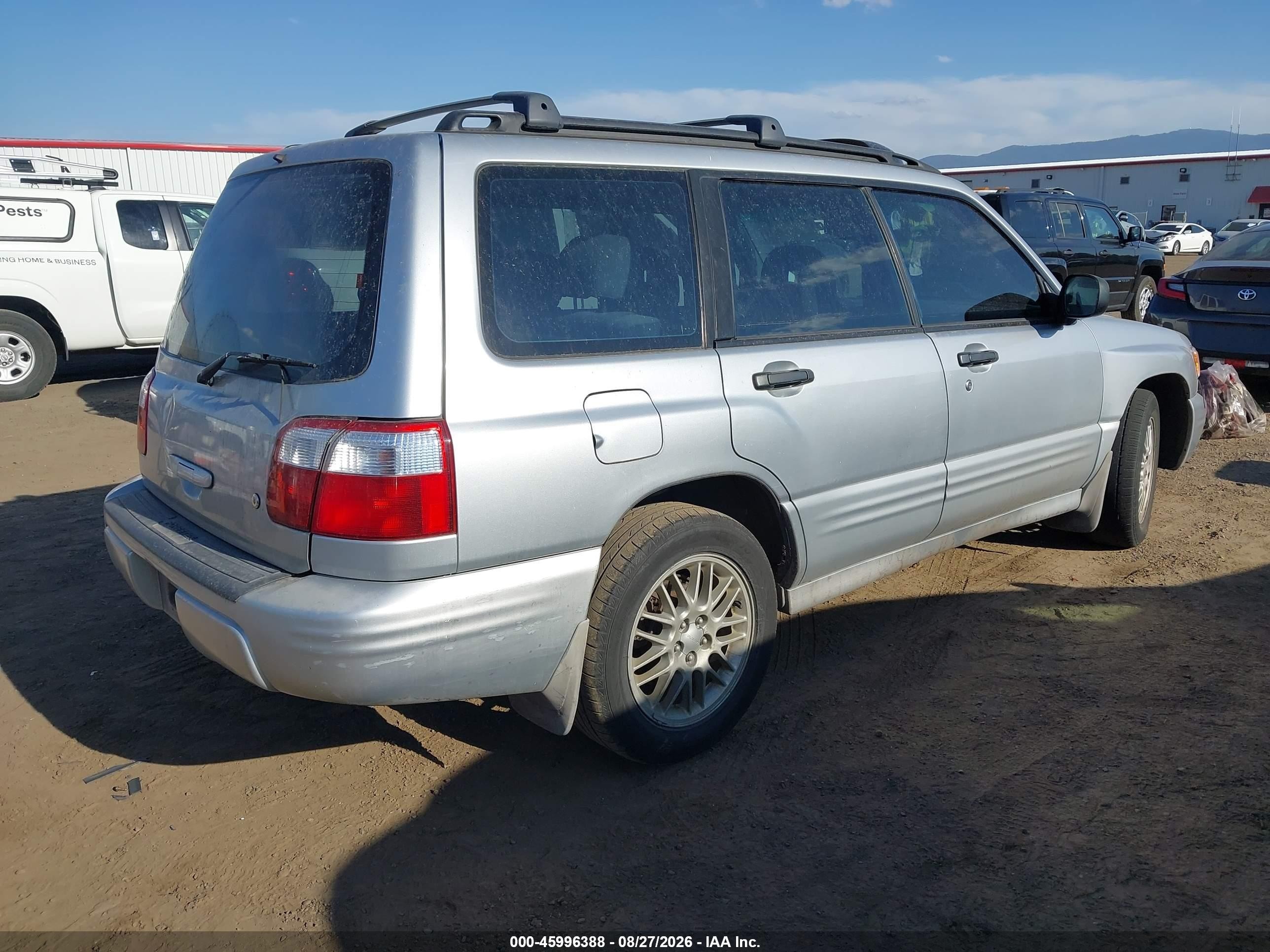 2002 Subaru Forester S Silver vin: JF1SF65682H715657