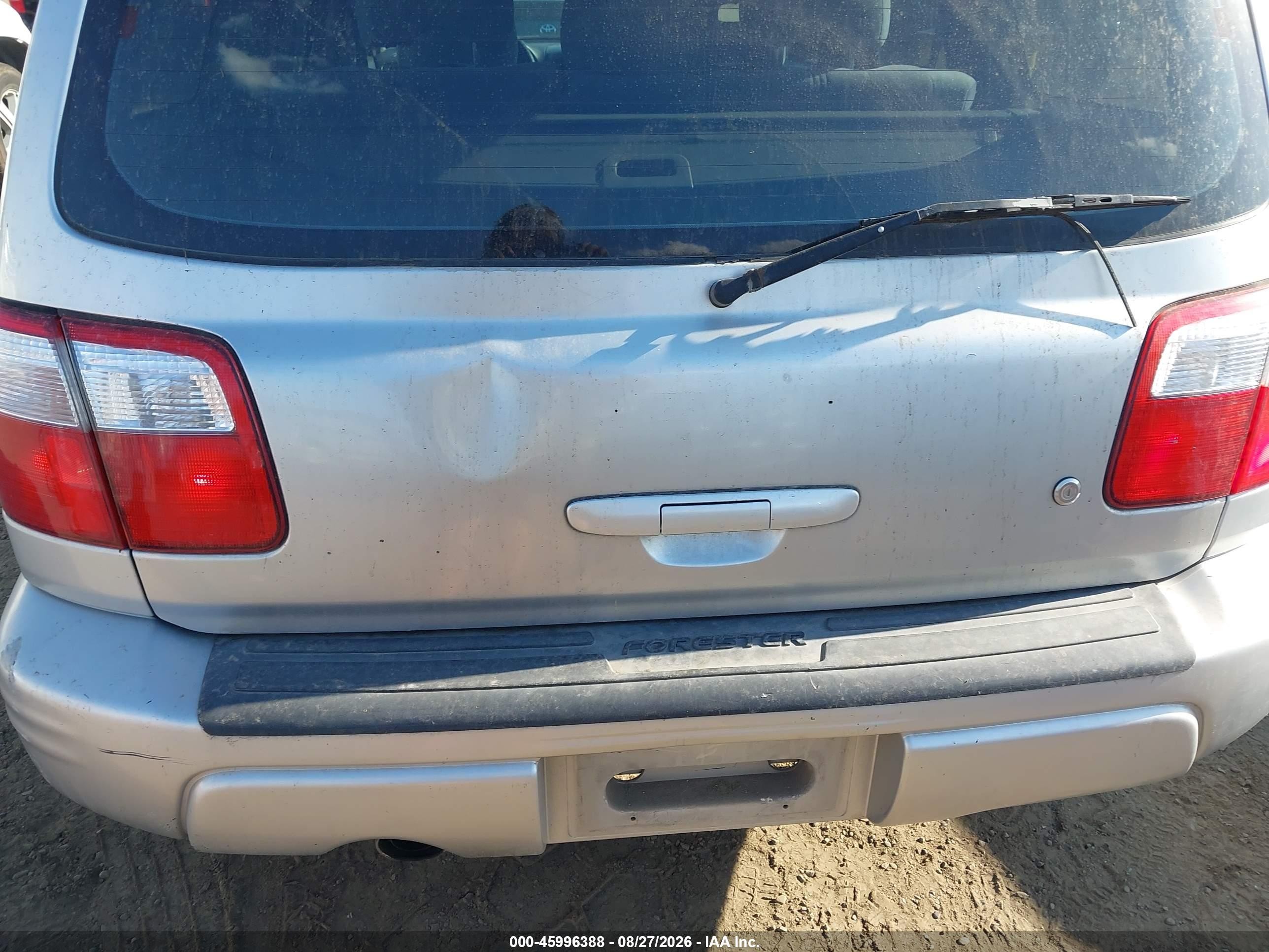 2002 Subaru Forester S Silver vin: JF1SF65682H715657