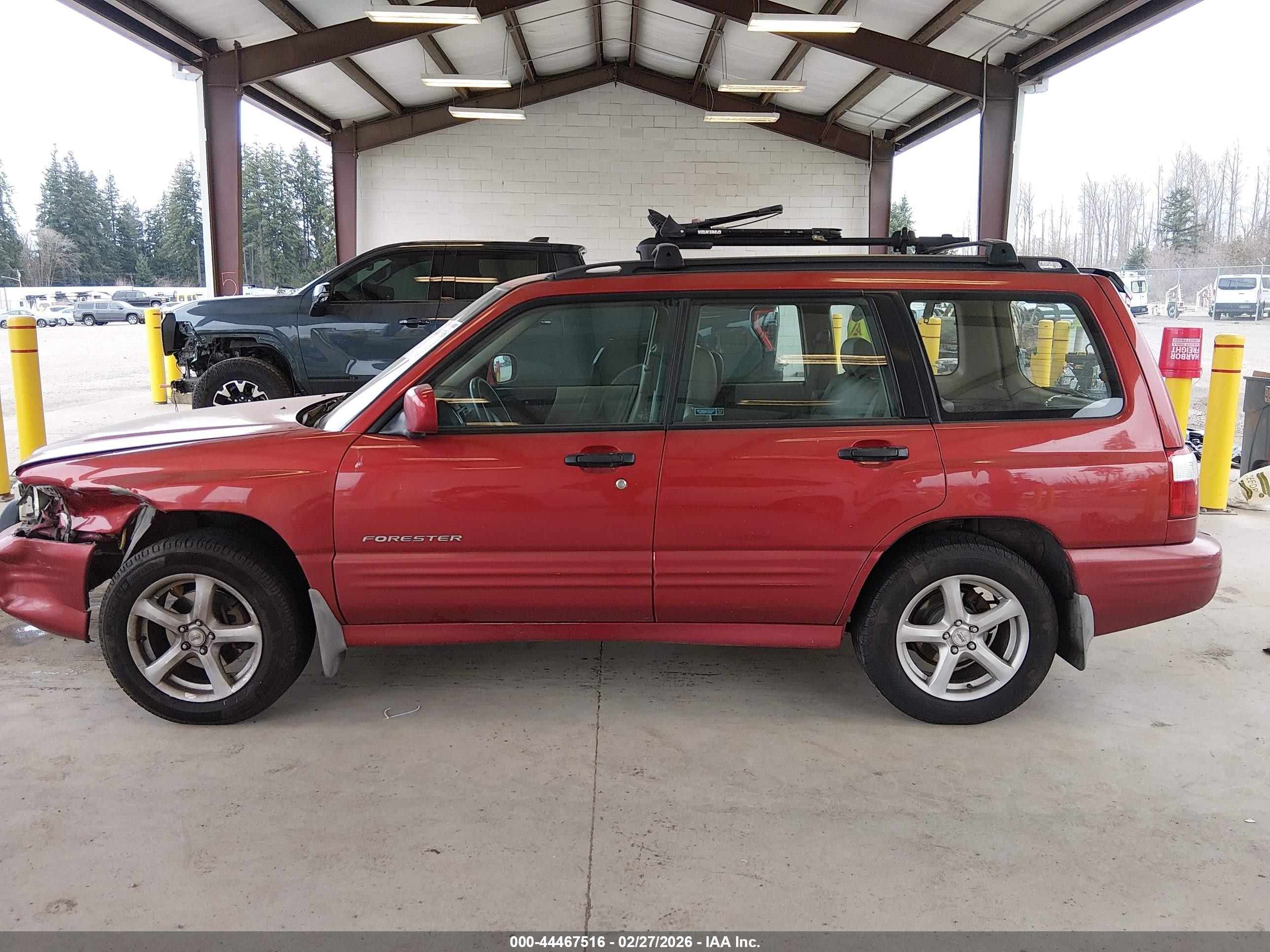 2002 Subaru Forester S Red vin: JF1SF65682H749369