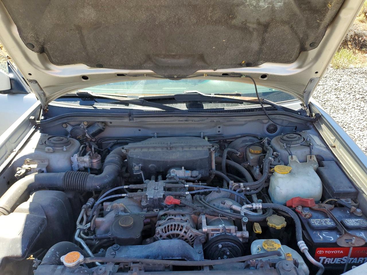 2001 Subaru Forester S Tan vin: JF1SF656X1G729354