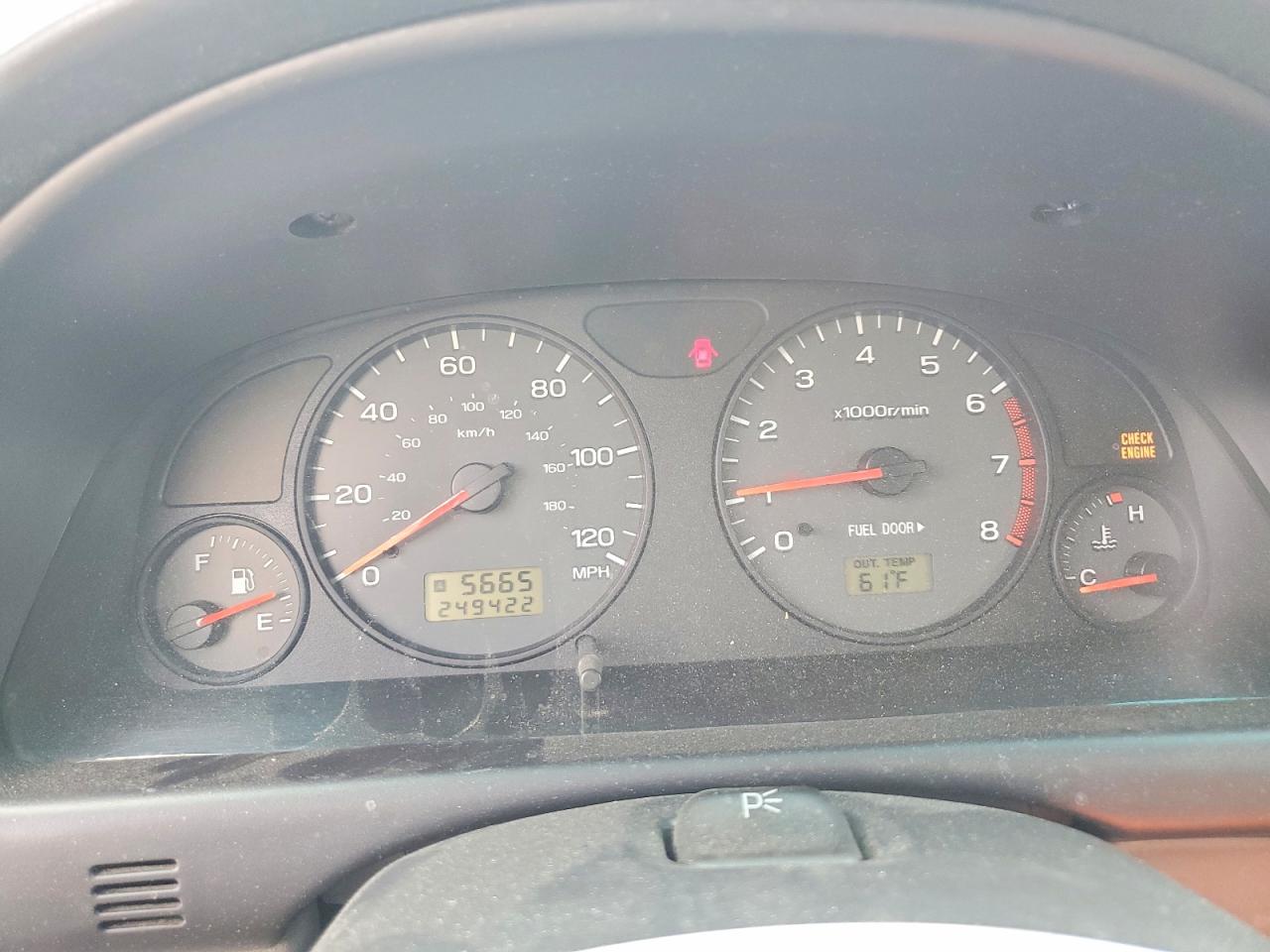 2002 Subaru Forester S Silver vin: JF1SF656X2H719550