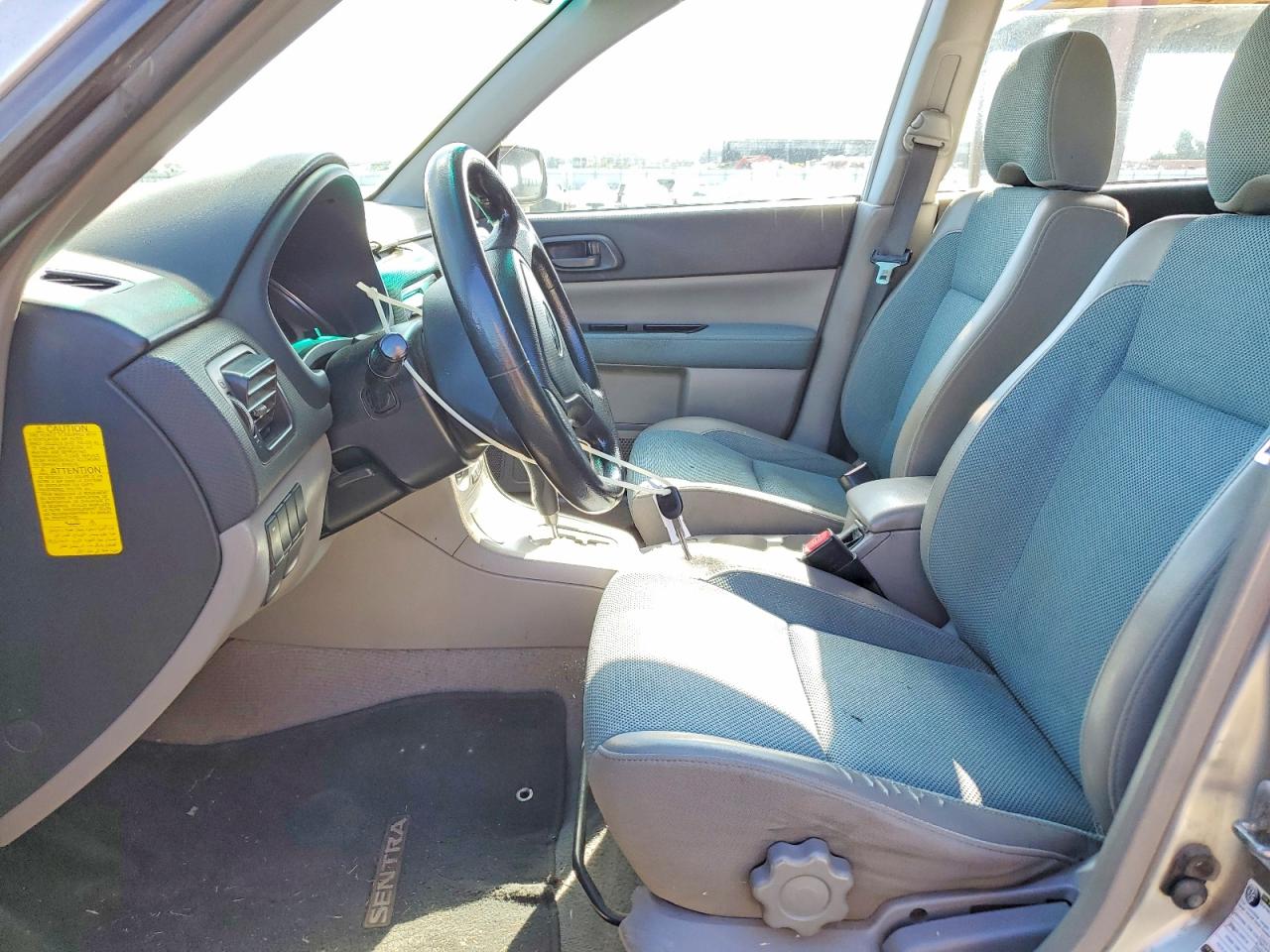 2005 Subaru Forester 2.5x Silver vin: JF1SG63605H730643