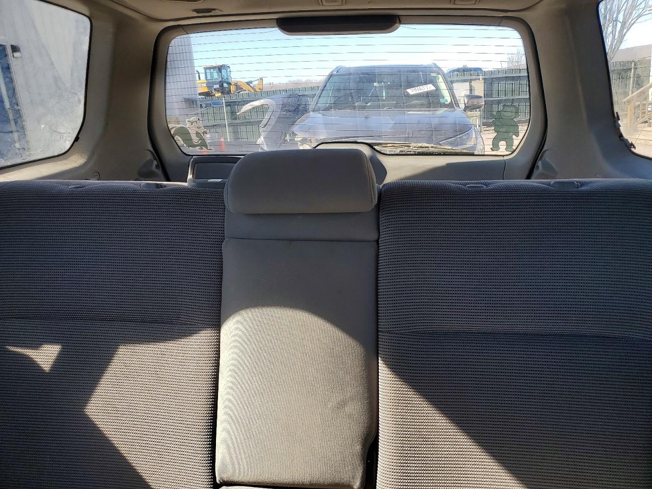 2006 Subaru Forester 2.5x White vin: JF1SG63606H714041