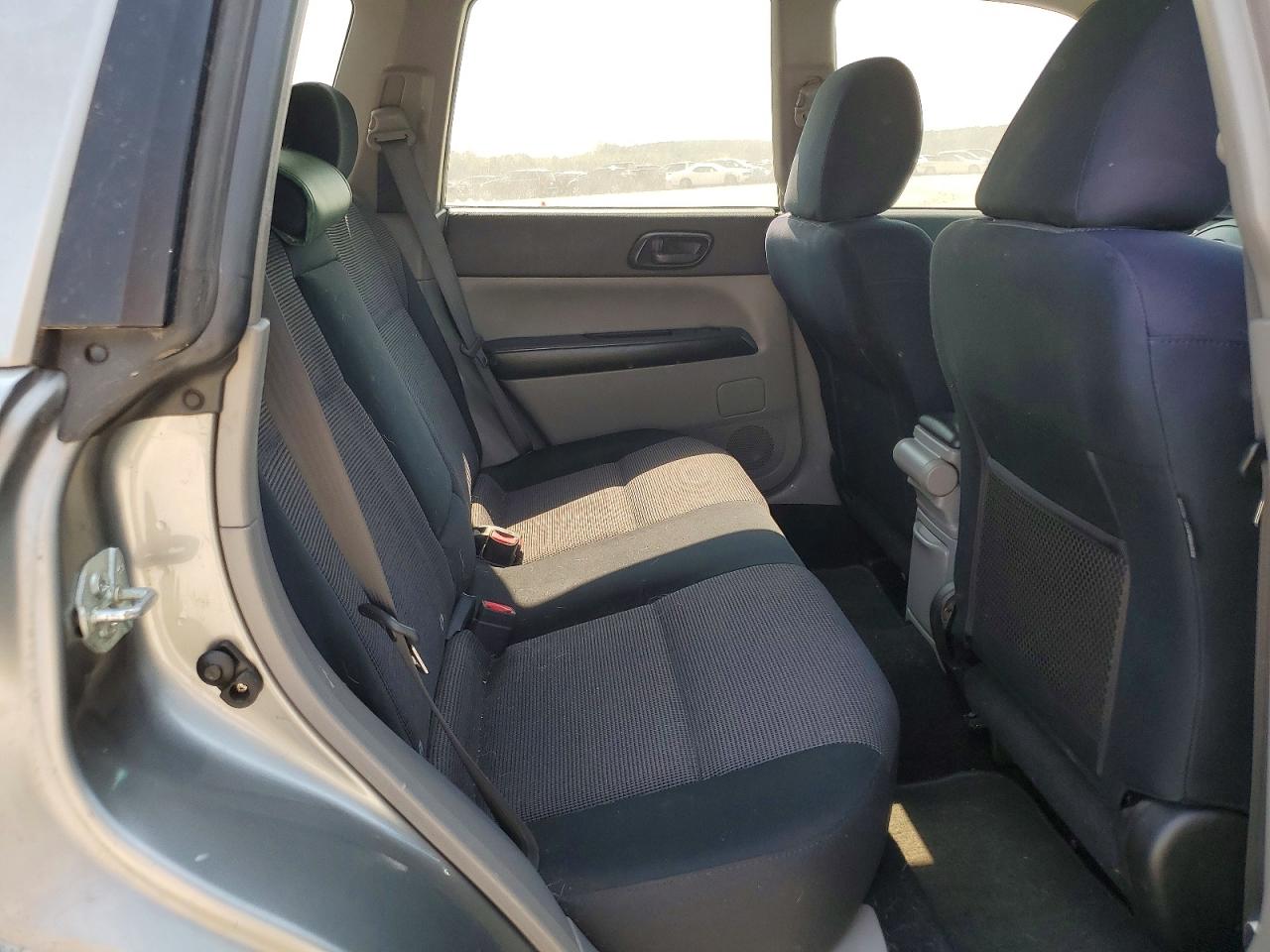 2007 Subaru Forester 2.5x Gray vin: JF1SG63607H735019