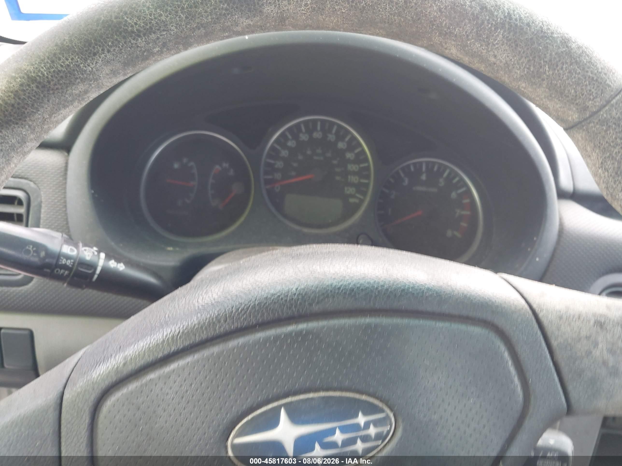 2005 Subaru Forester 2.5x Silver vin: JF1SG63625H718591