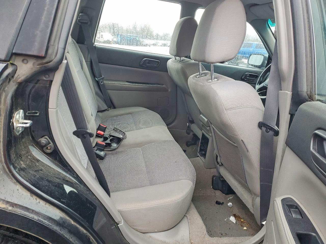 2007 Subaru Forester 2.5x Black vin: JF1SG63627H701065