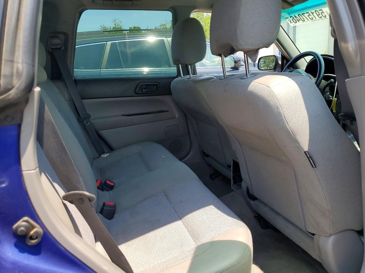 2004 Subaru Forester 2.5x Blue vin: JF1SG63634H767913