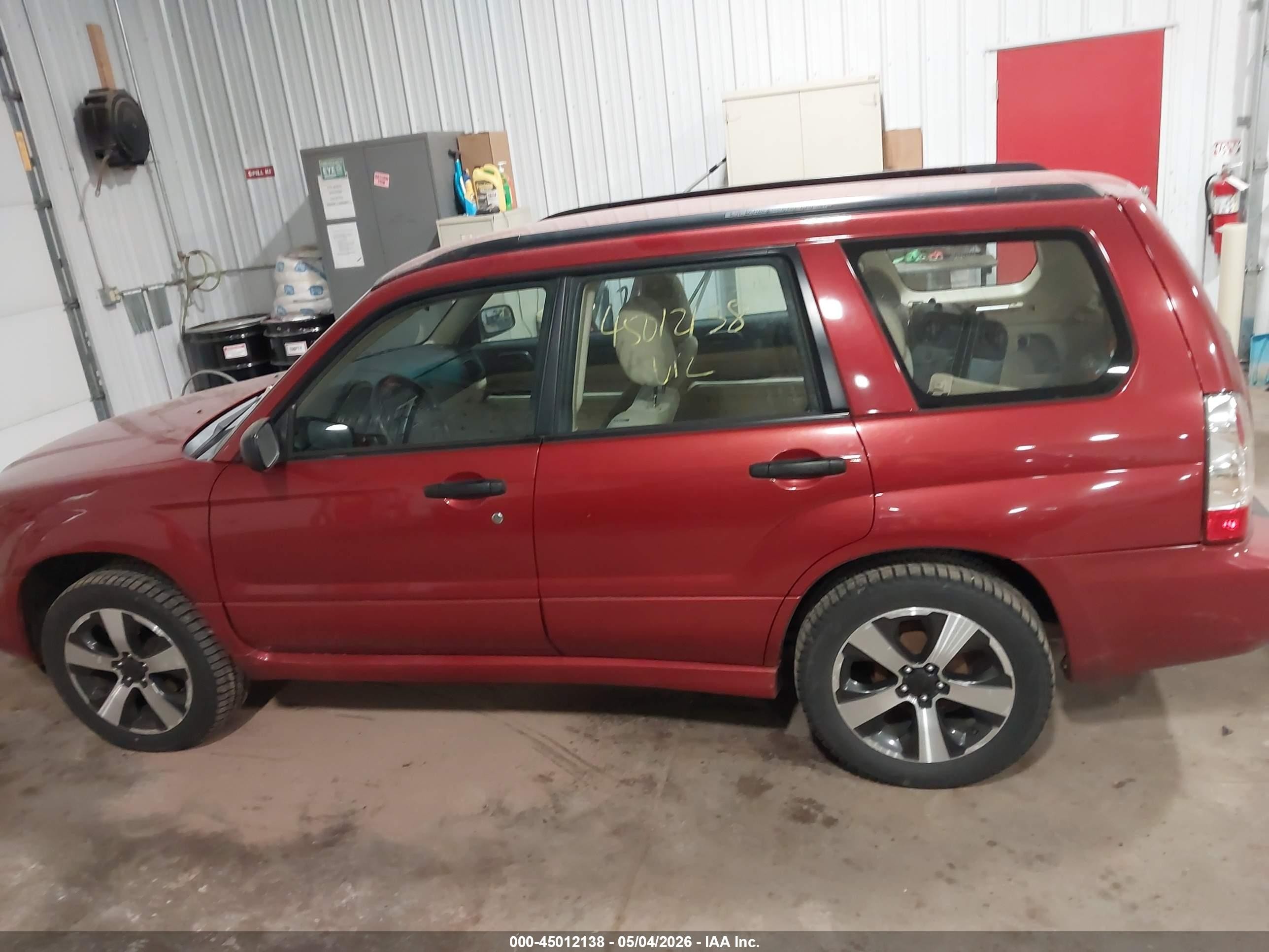 2006 Subaru Forester 2.5x Красный vin: JF1SG63636G700785