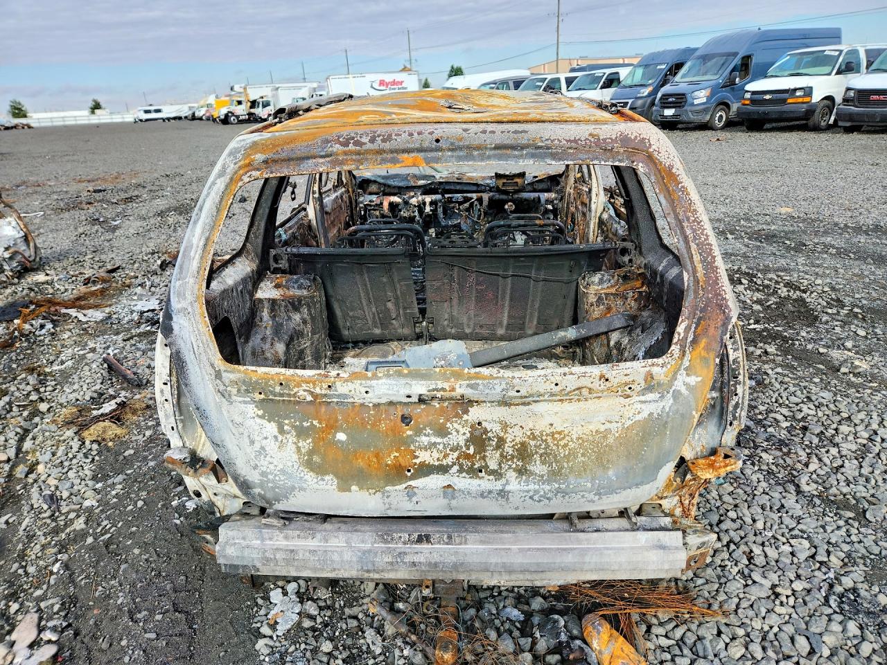2008 Subaru Forester 2.5x Burn vin: JF1SG63638H704221