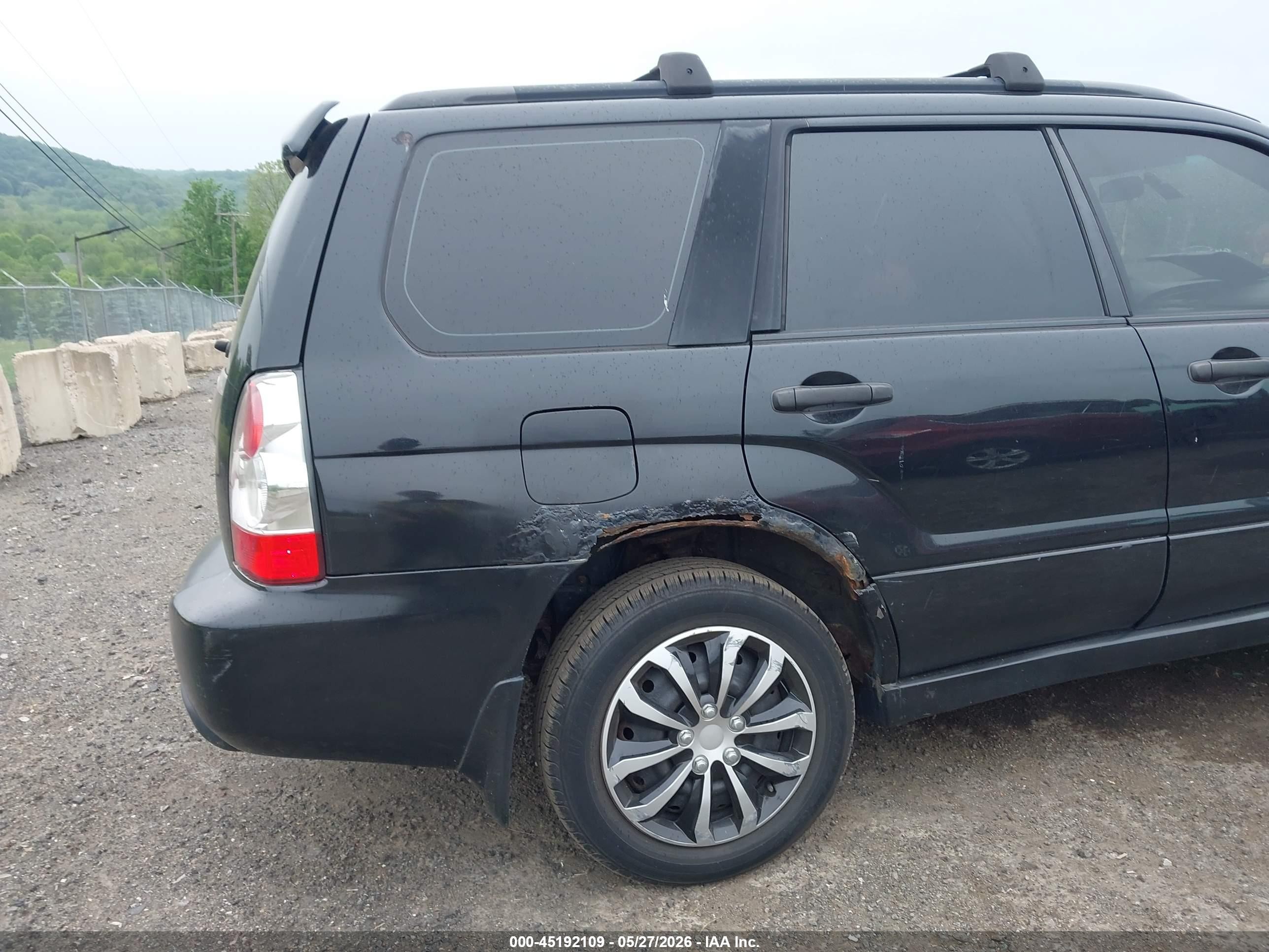 2008 Subaru Forester 2.5x Black vin: JF1SG63638H719091