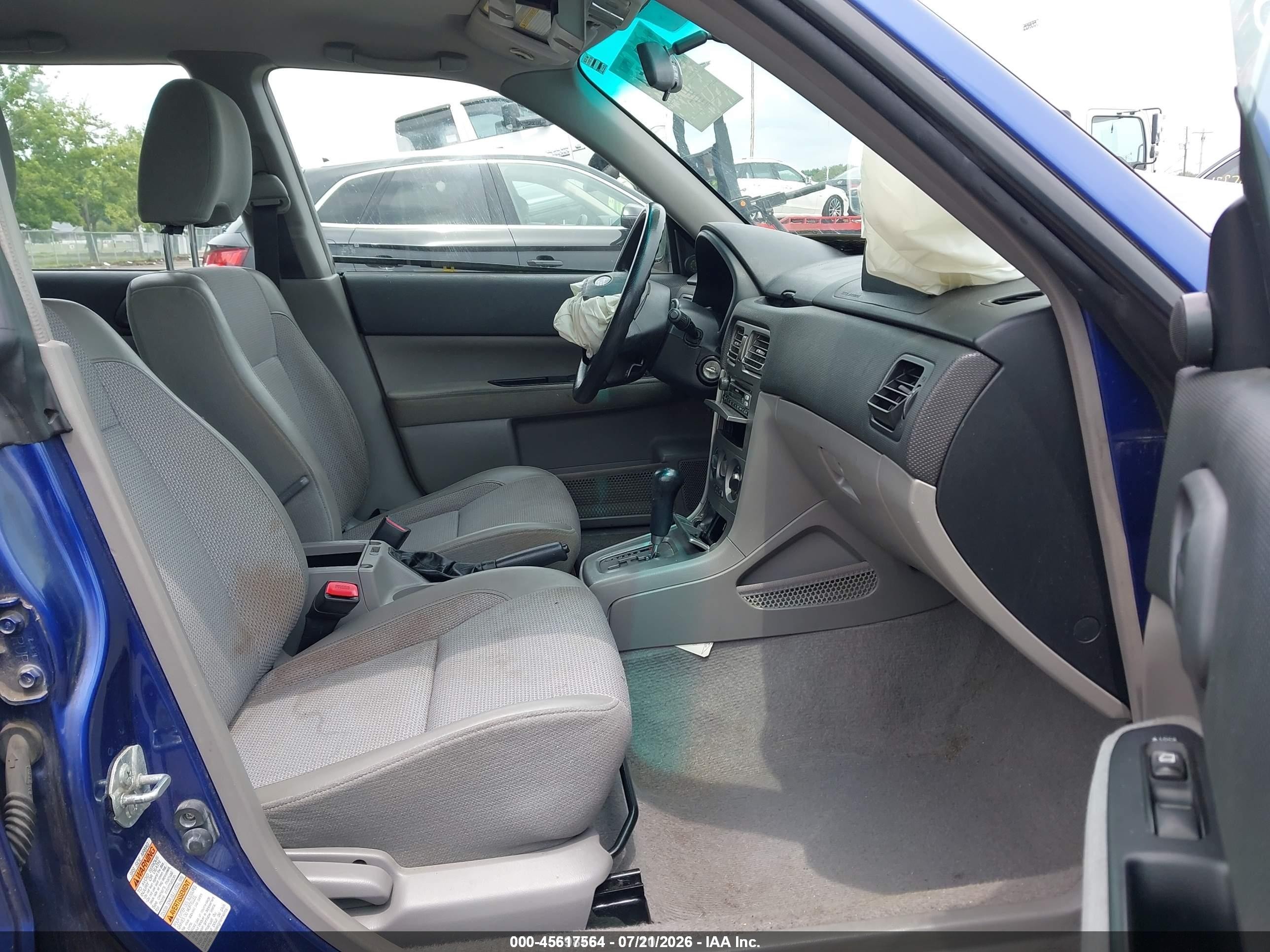 2003 Subaru Forester X vin: JF1SG63643H736815