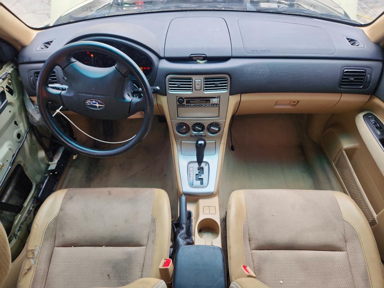2004 Subaru Forester 2.5x Cream vin: JF1SG63644H707140