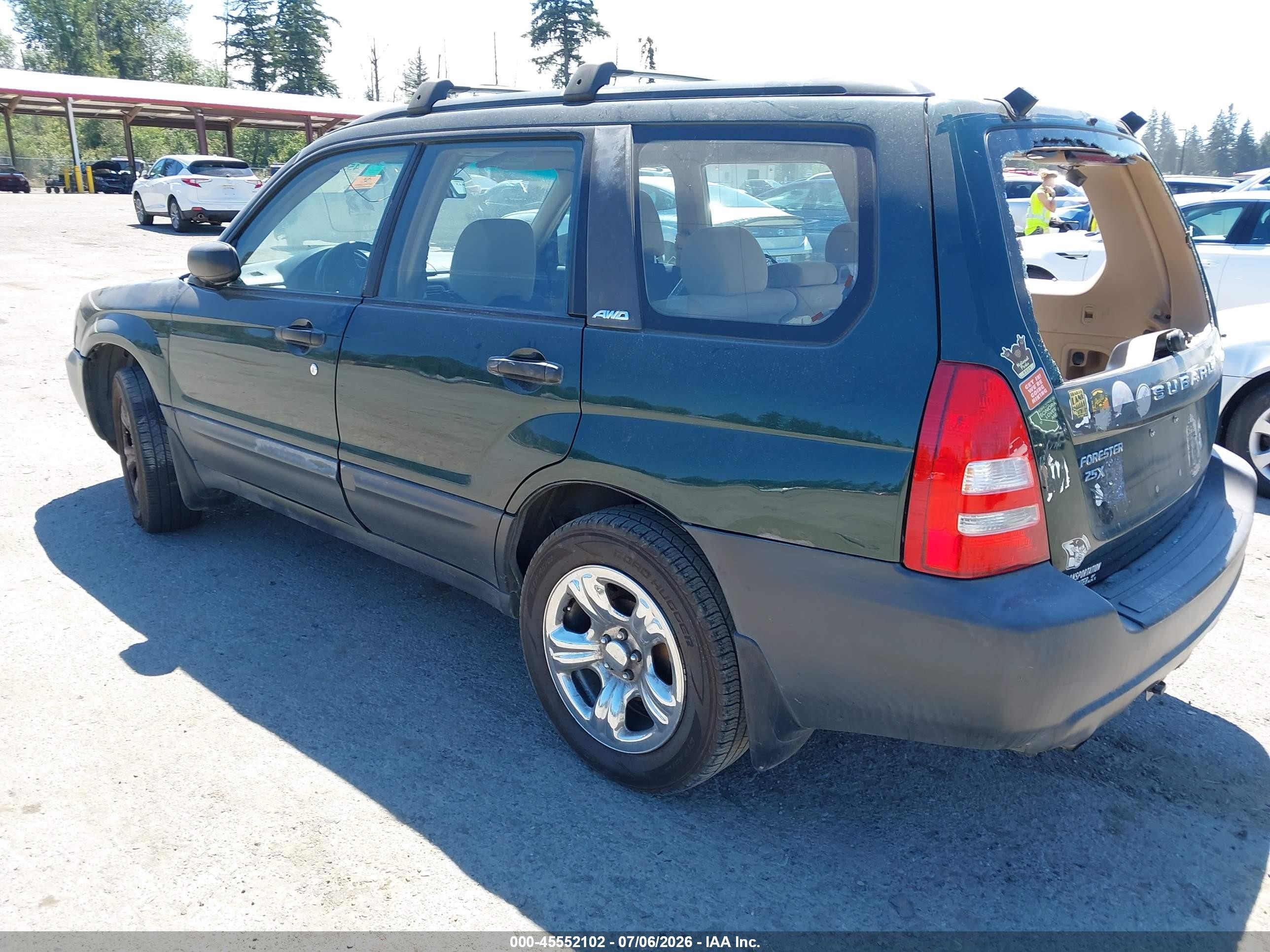 2004 Subaru Forester 2.5x Black vin: JF1SG63644H720339