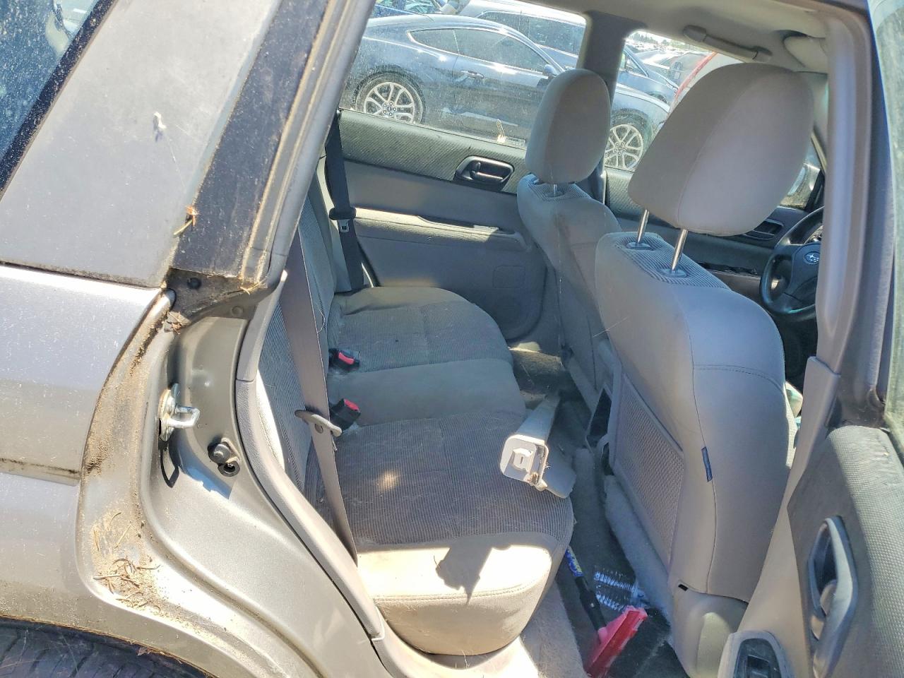 2006 Subaru Forester 2.5x Gray vin: JF1SG63646H703415