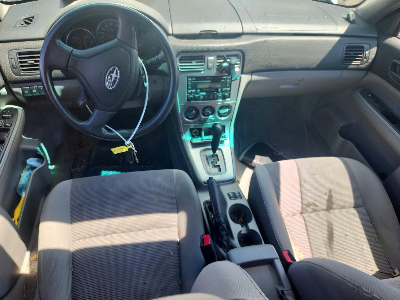 2007 Subaru Forester 2.5x Silver vin: JF1SG63647H744953