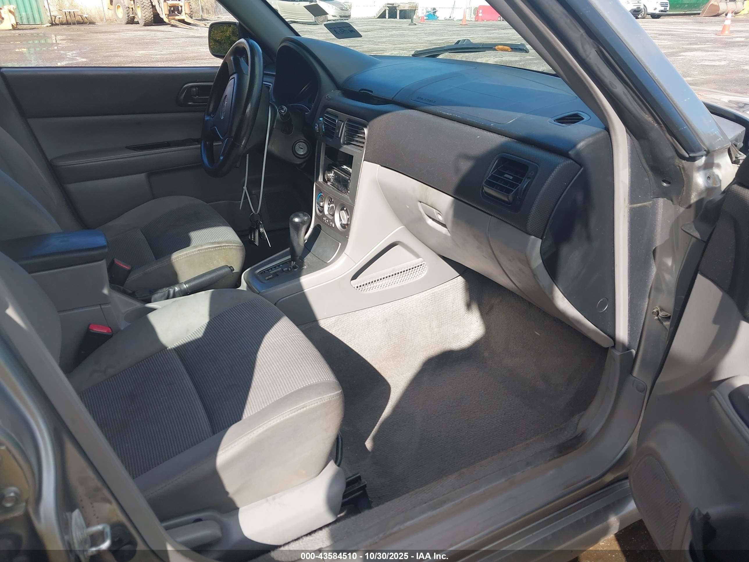 2007 Subaru Forester 2.5x Champagne vin: JF1SG63657H703425