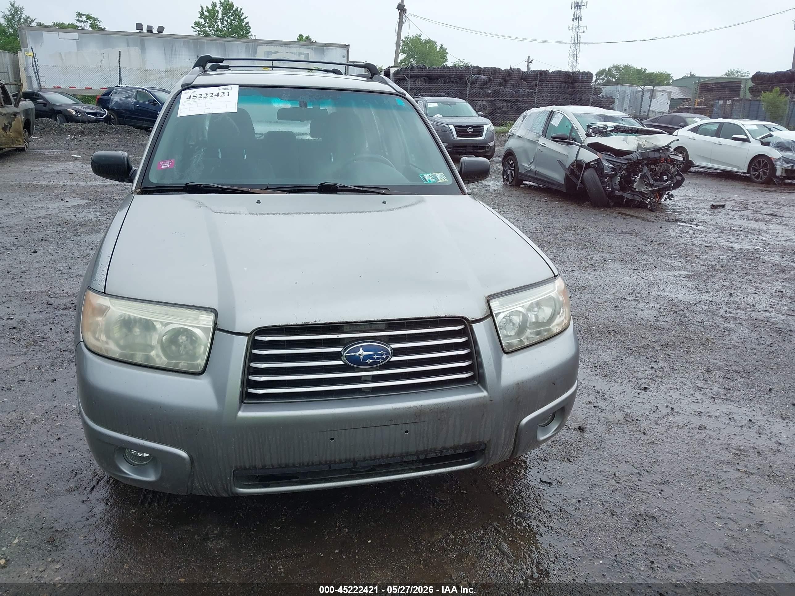 2007 Subaru Forester 2.5x Silver vin: JF1SG63657H725022