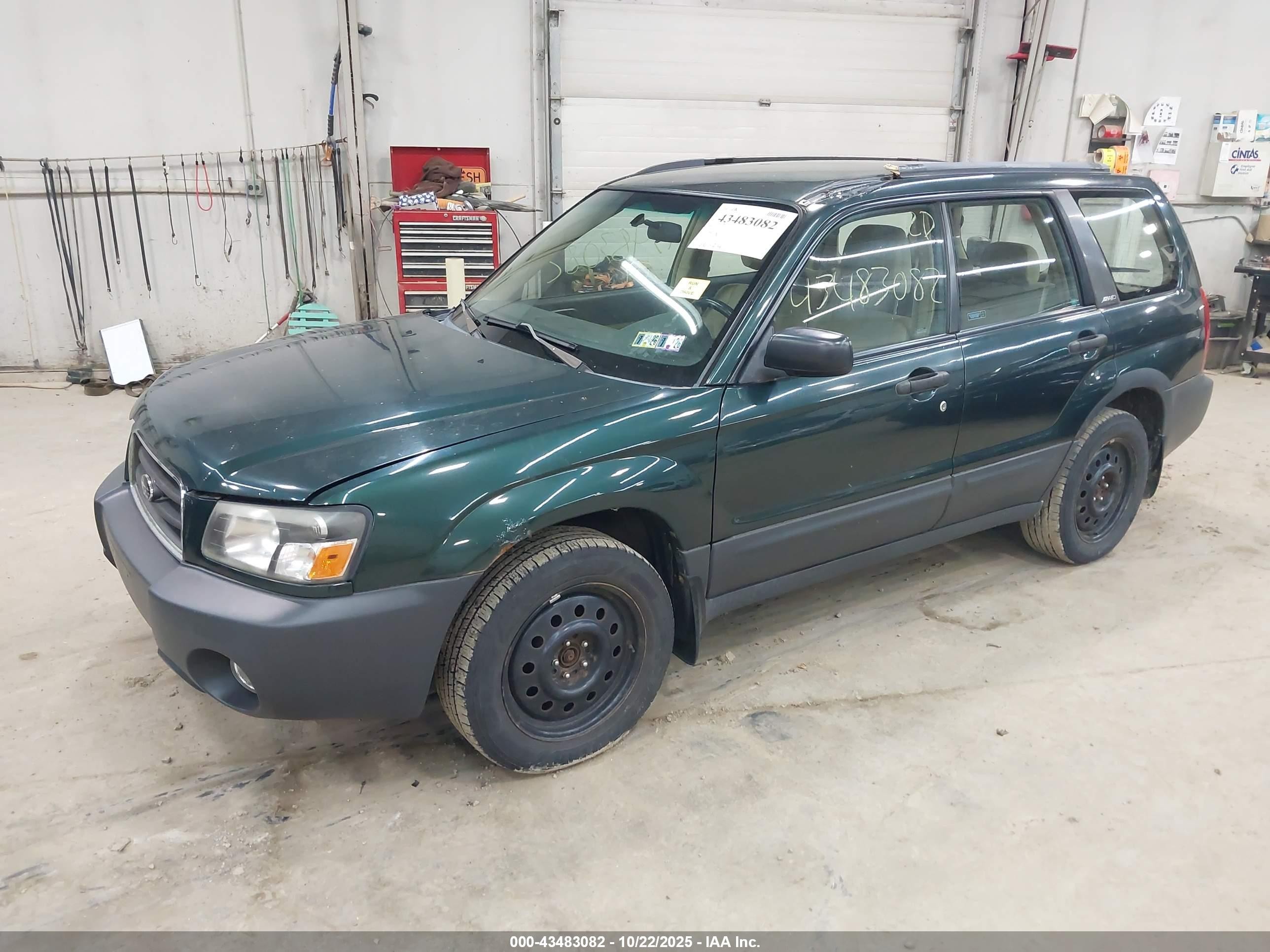 2004 Subaru Forester 2.5x Серый vin: JF1SG63664H739538